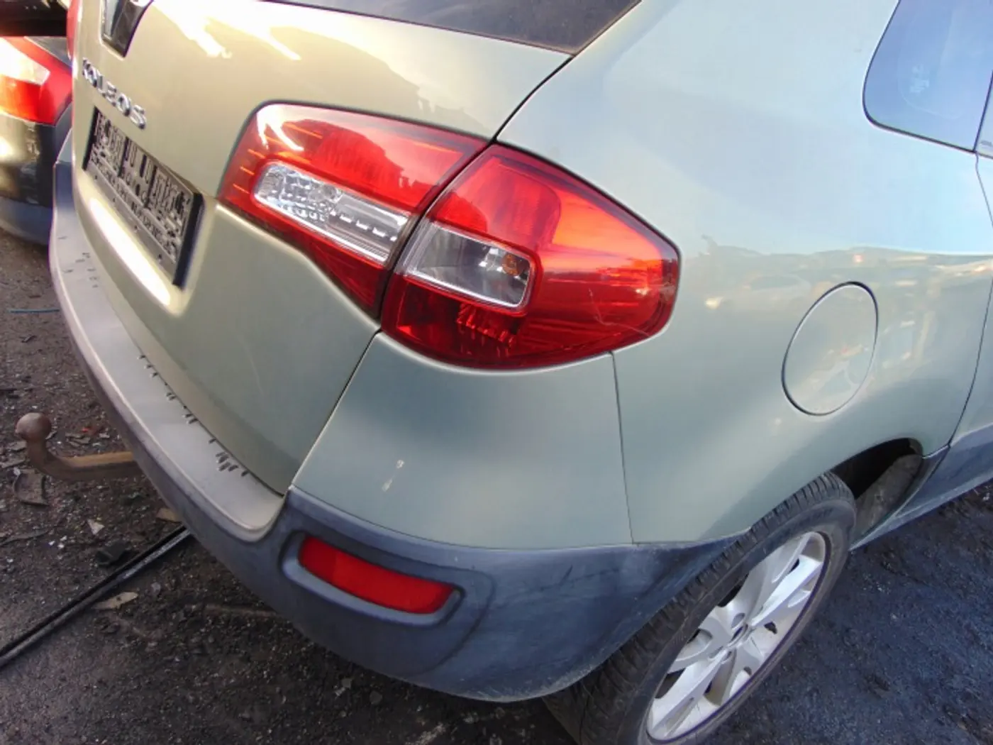 Фонарь задний левый к Renault Koleos 2008