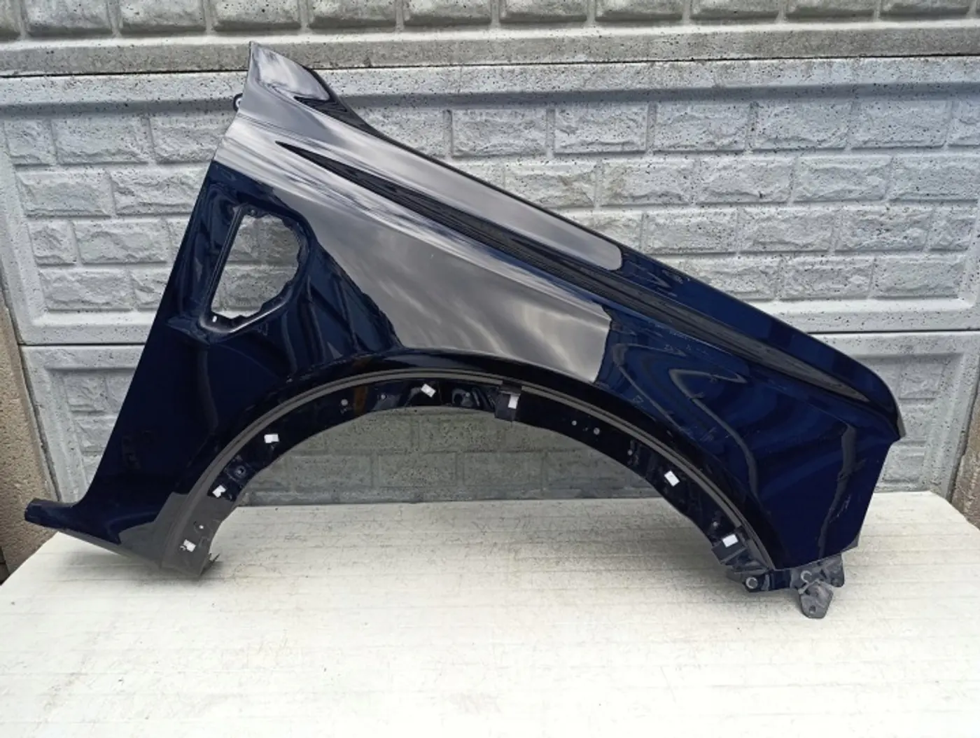 Крыло переднее правое к Ford KA 1996