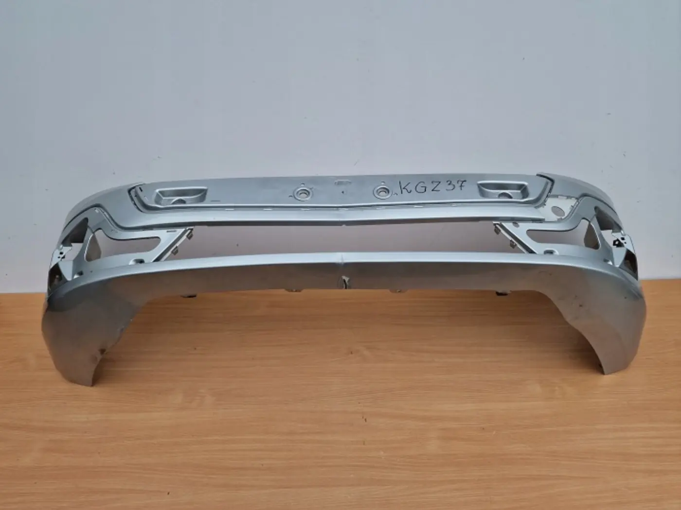 Бампер передний к Ford Transit Custom 2012