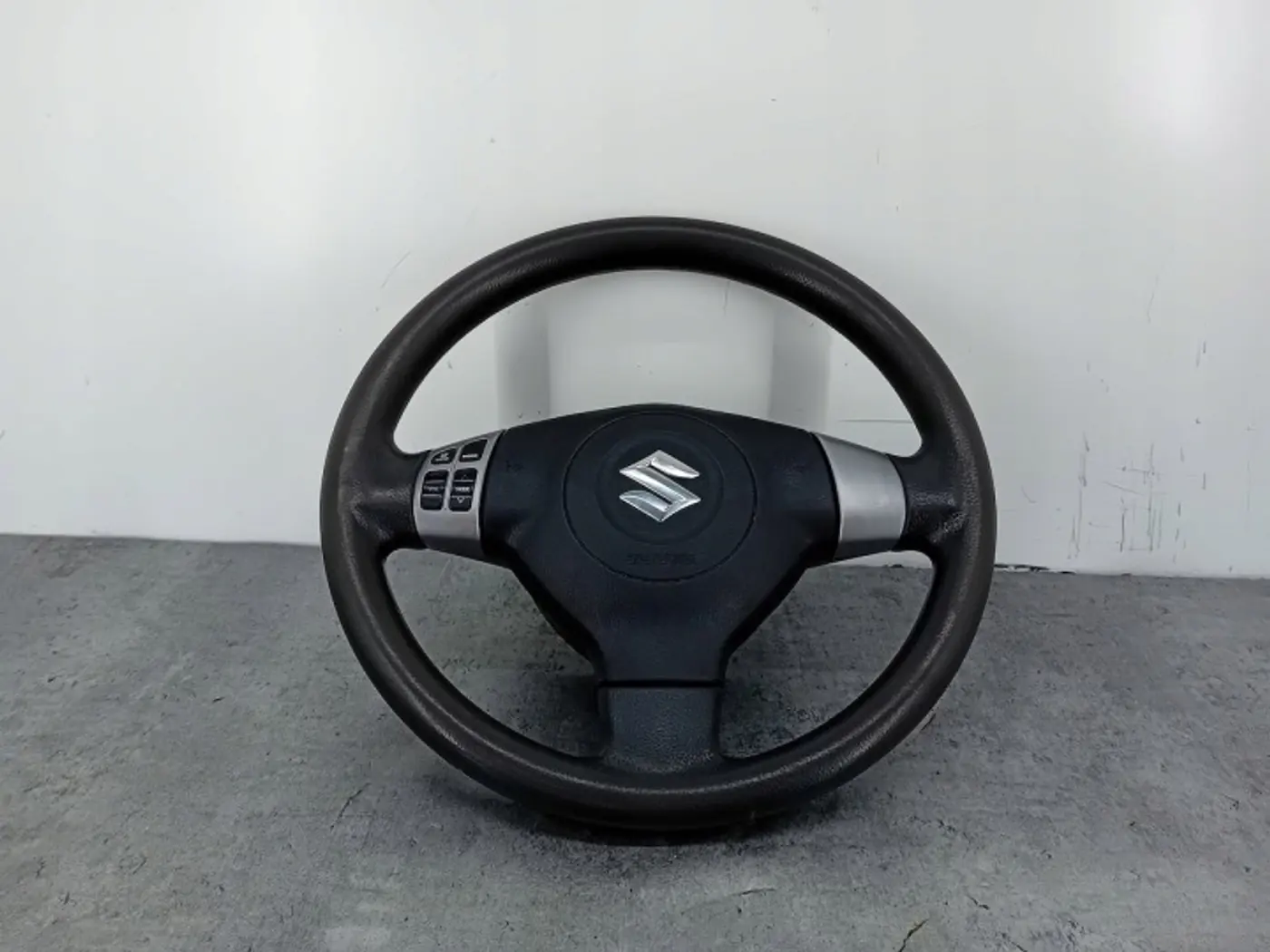 Руль к Suzuki Swift 2011