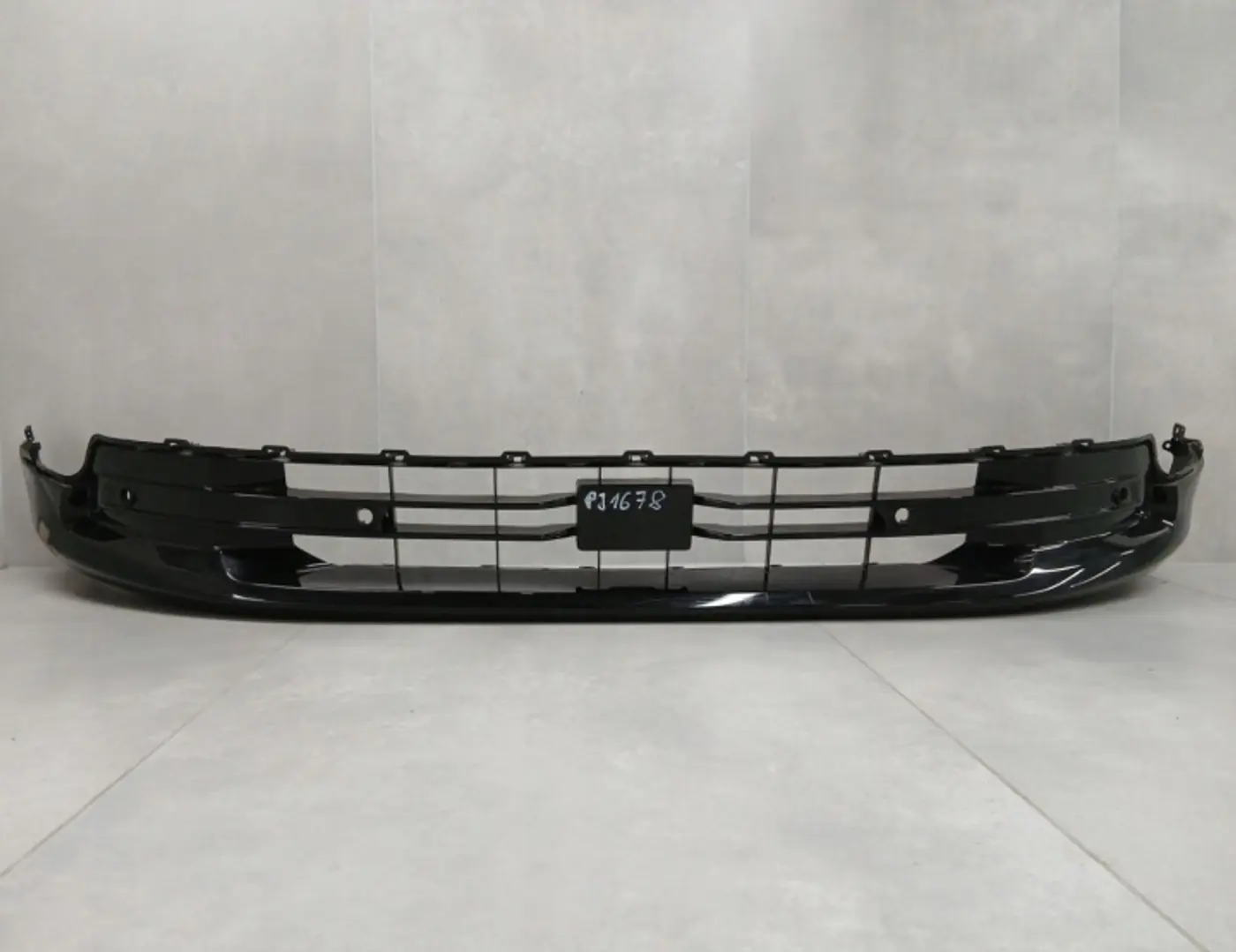 Бампер передний к Ford Explorer 2015