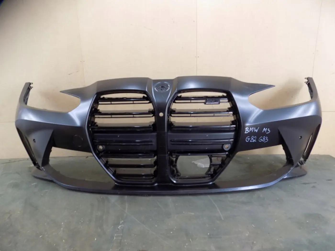 Бампер передний к BMW M4 2020