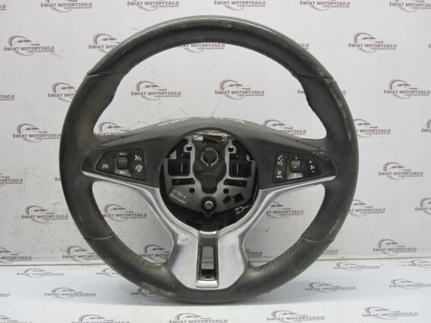 Руль к Opel Adam 2012