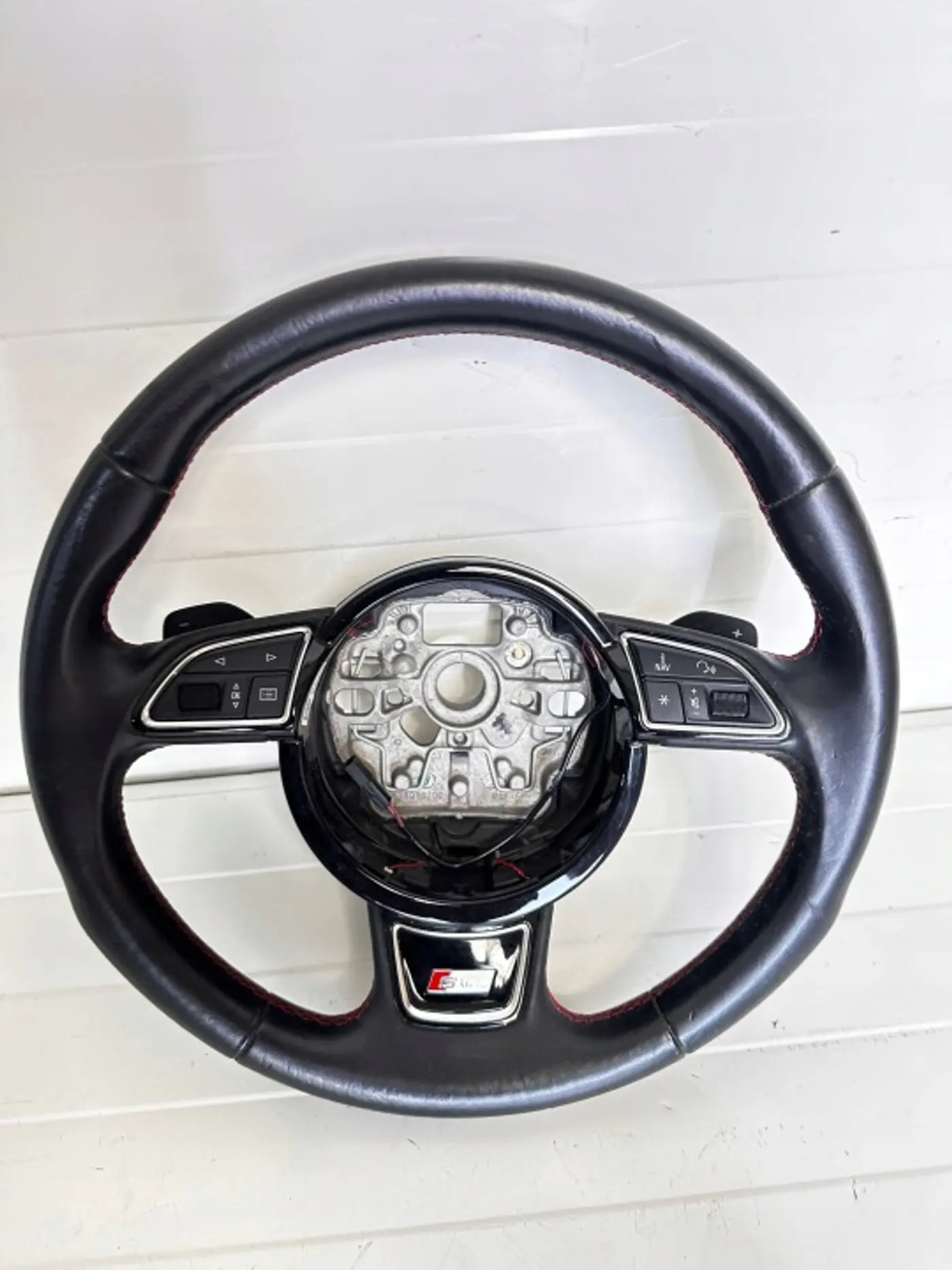 Руль к Audi A7 2010