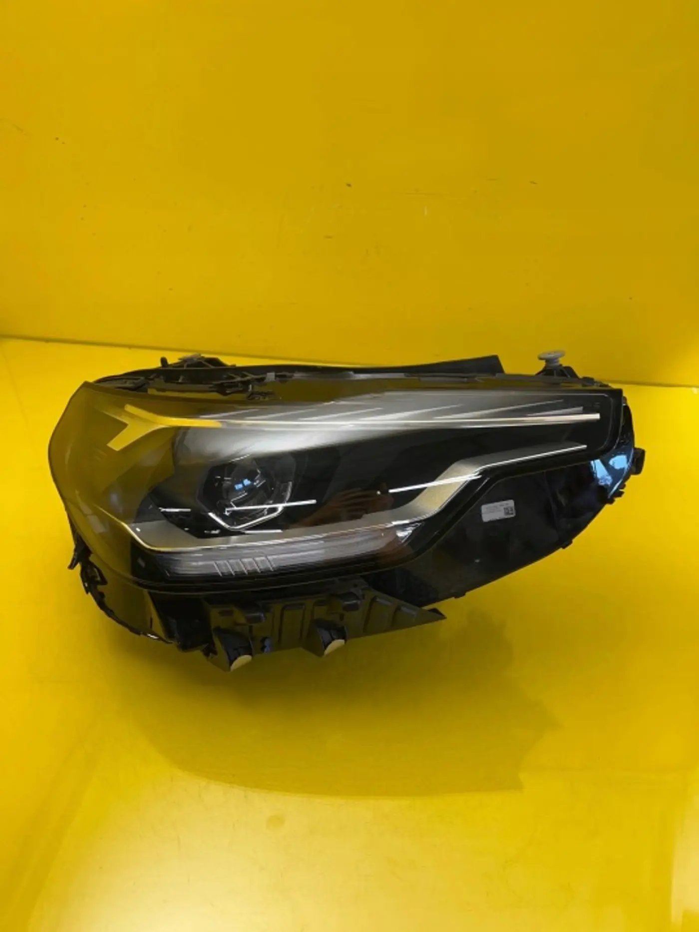 Фара правая к BMW M2 2022
