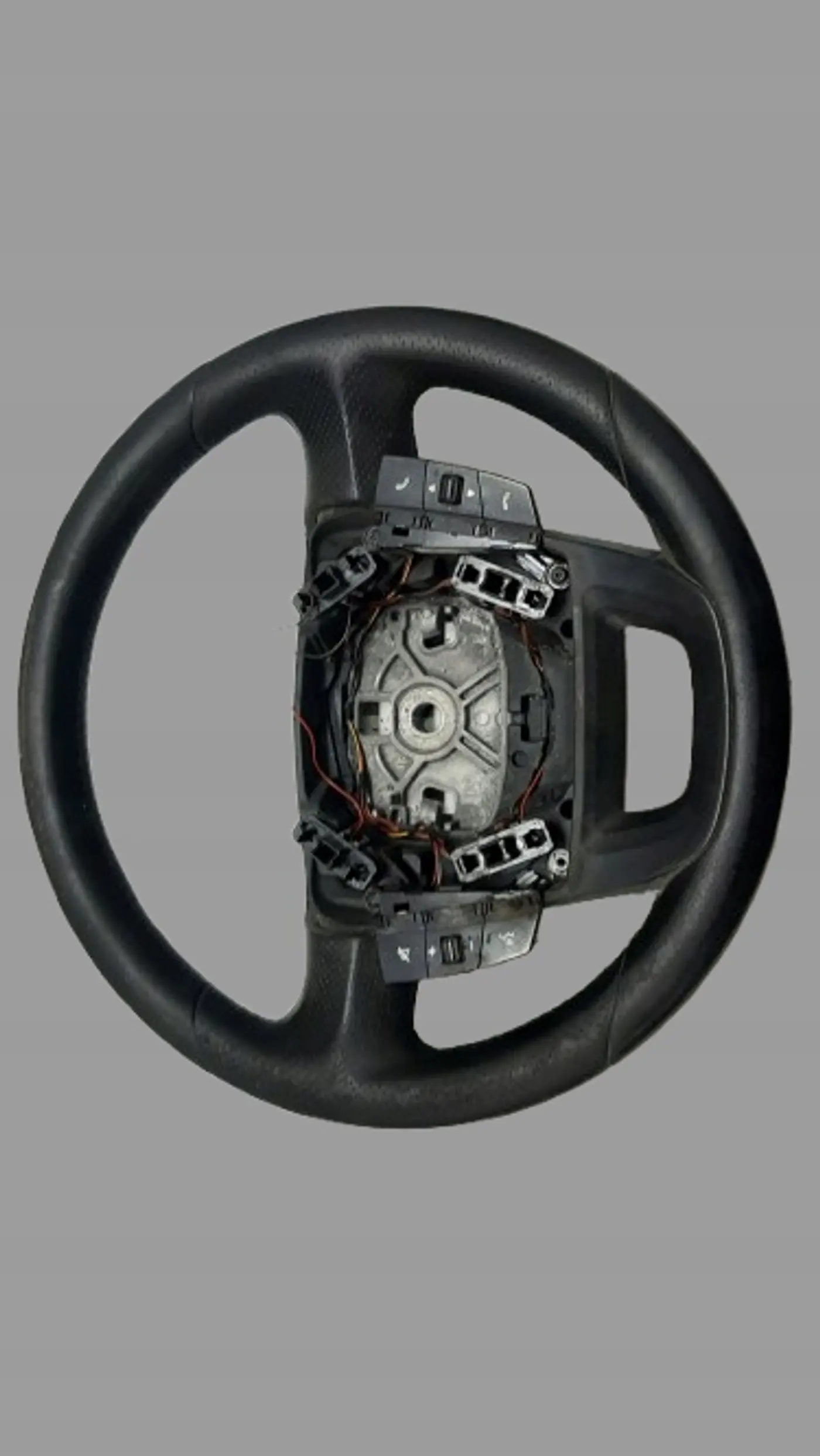 Руль к Iveco  2006
