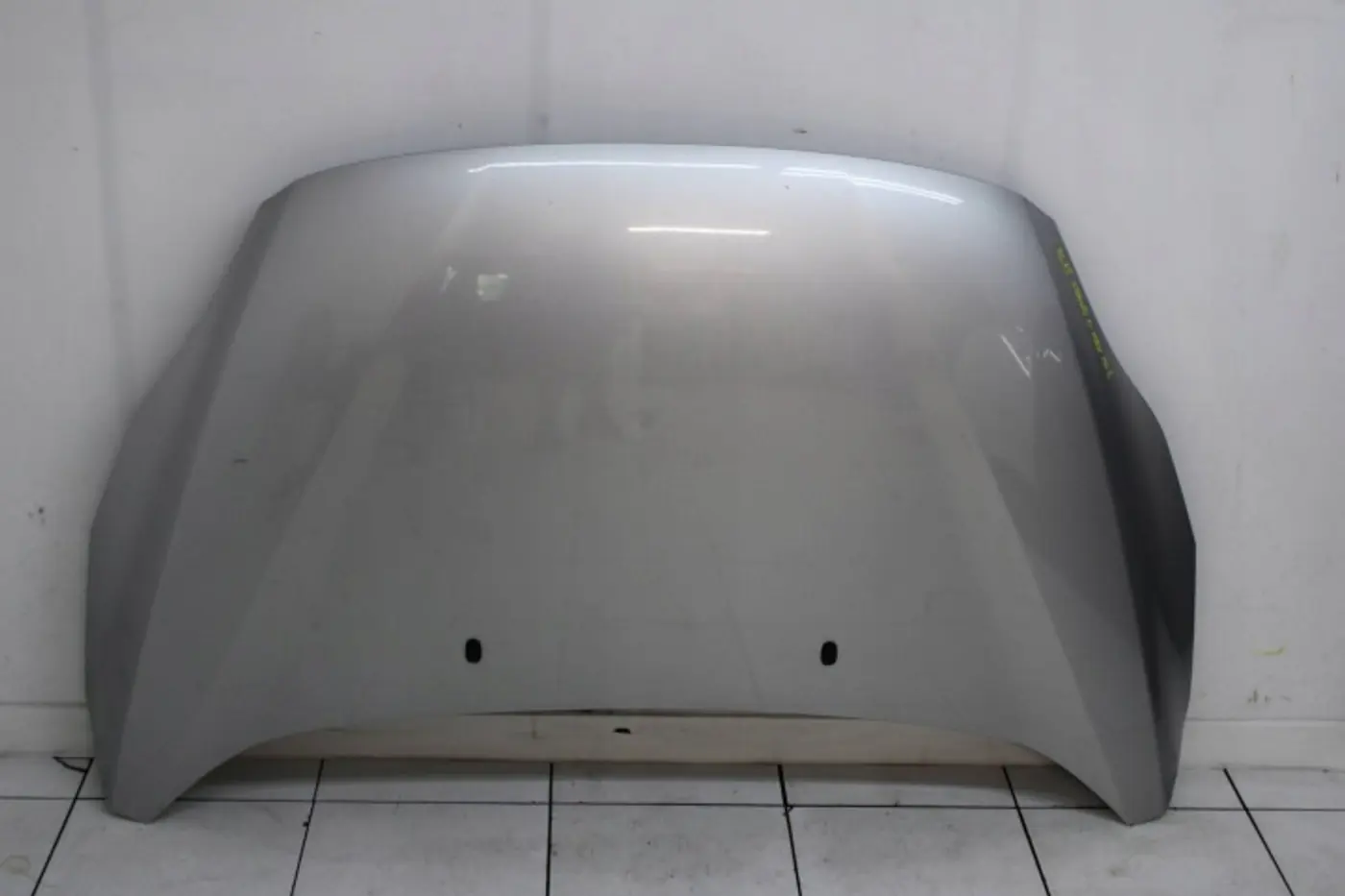 Капот к Ford C-MAX 2010
