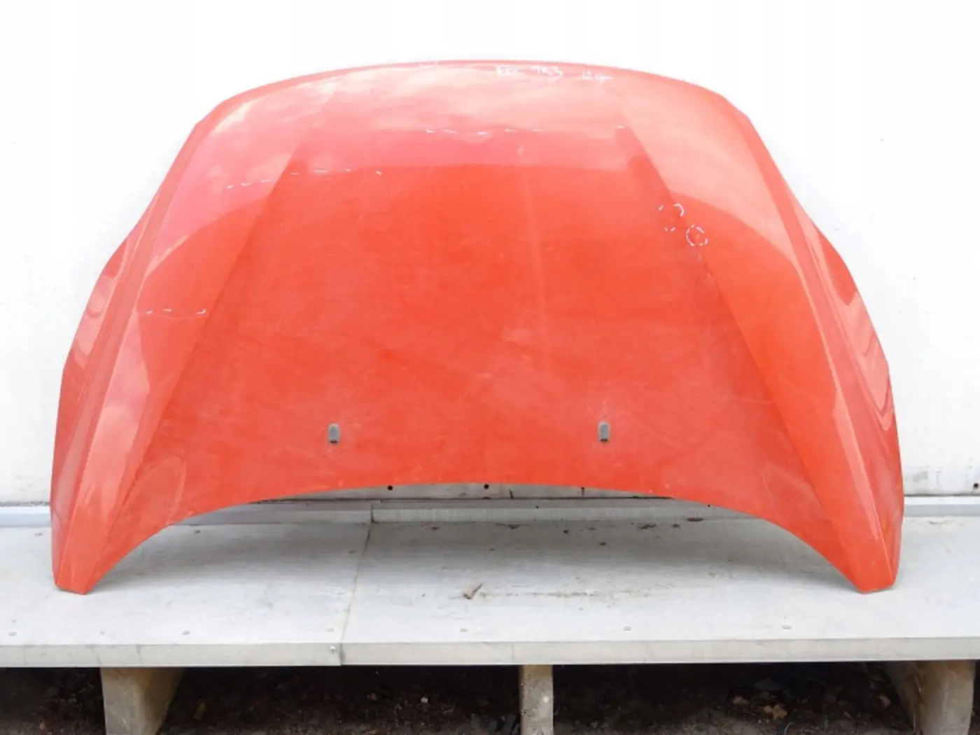 Капот к Ford C-MAX 2010