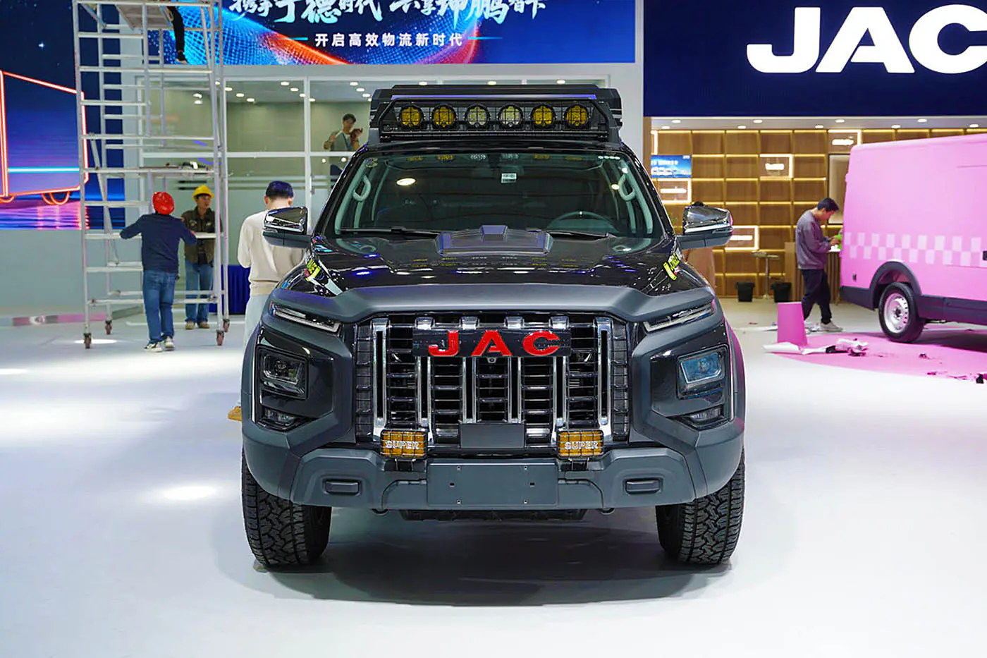 JAC Motors вложит $135 млн в новый автозавод в Узбекистане