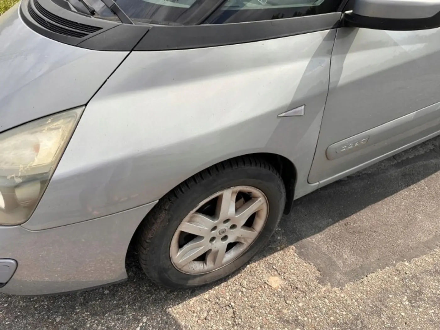 Крыло переднее левое к Renault Espace 2002