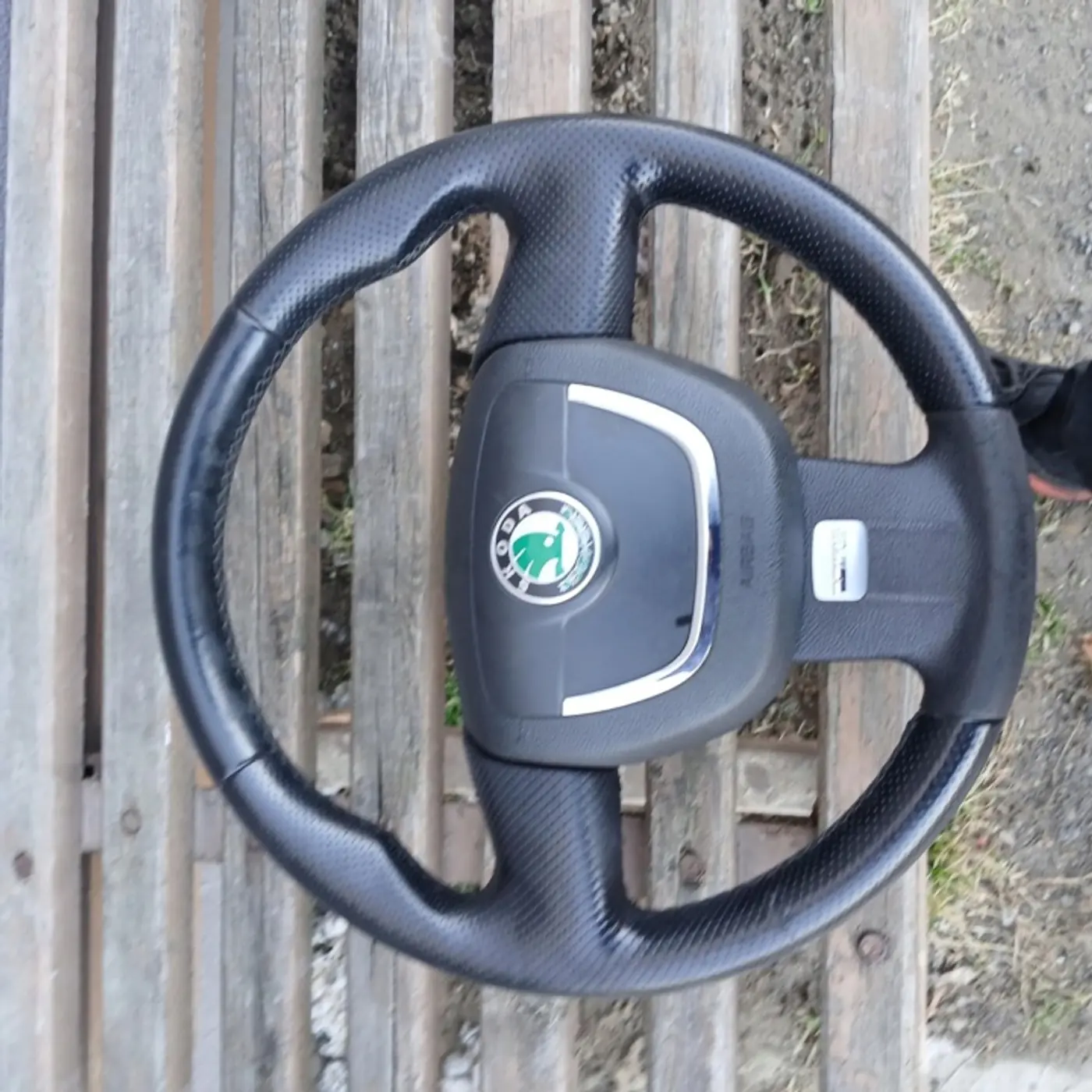 Руль к Skoda Octavia RS 2008