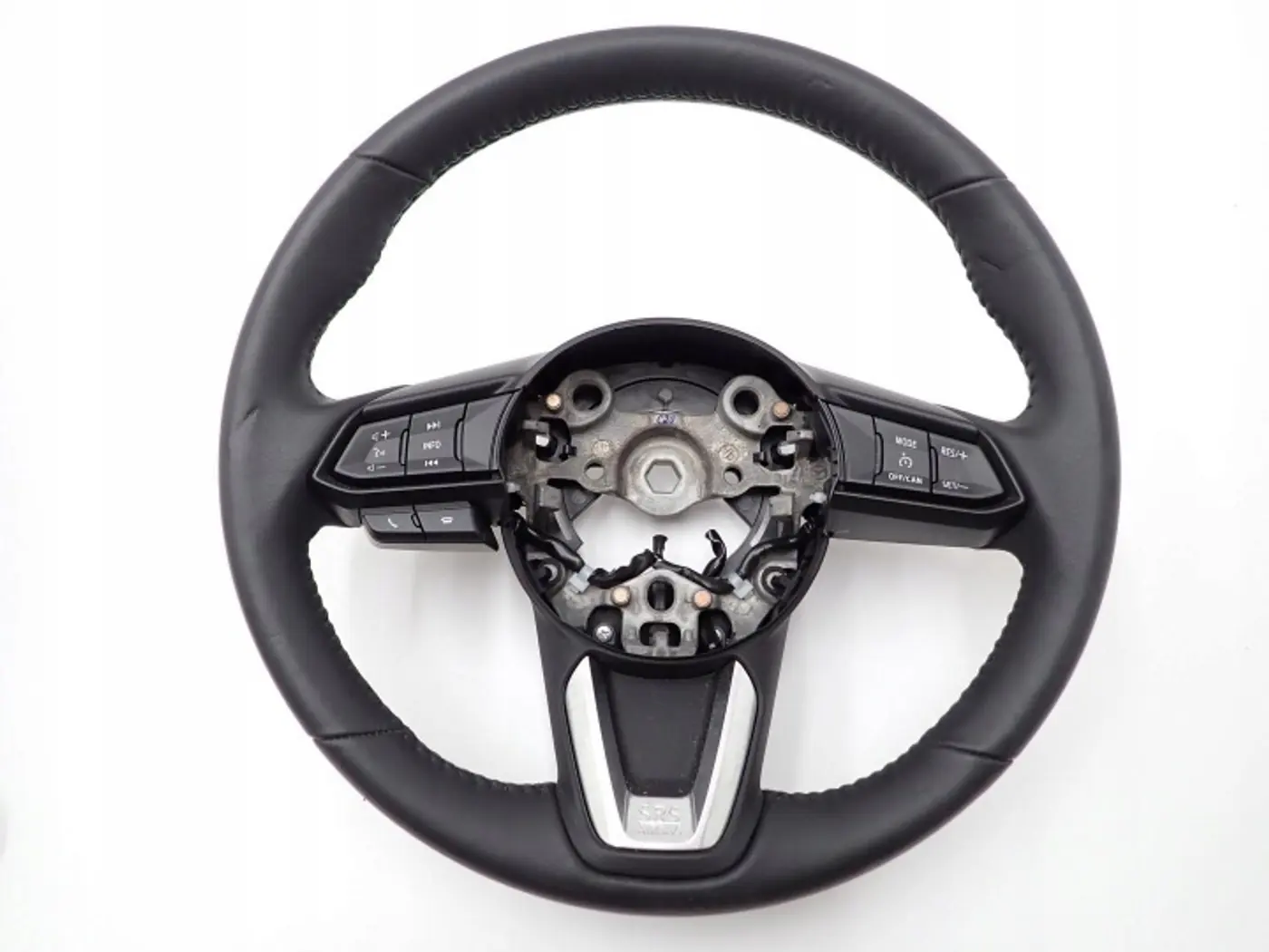 Руль к Mazda 2 2010