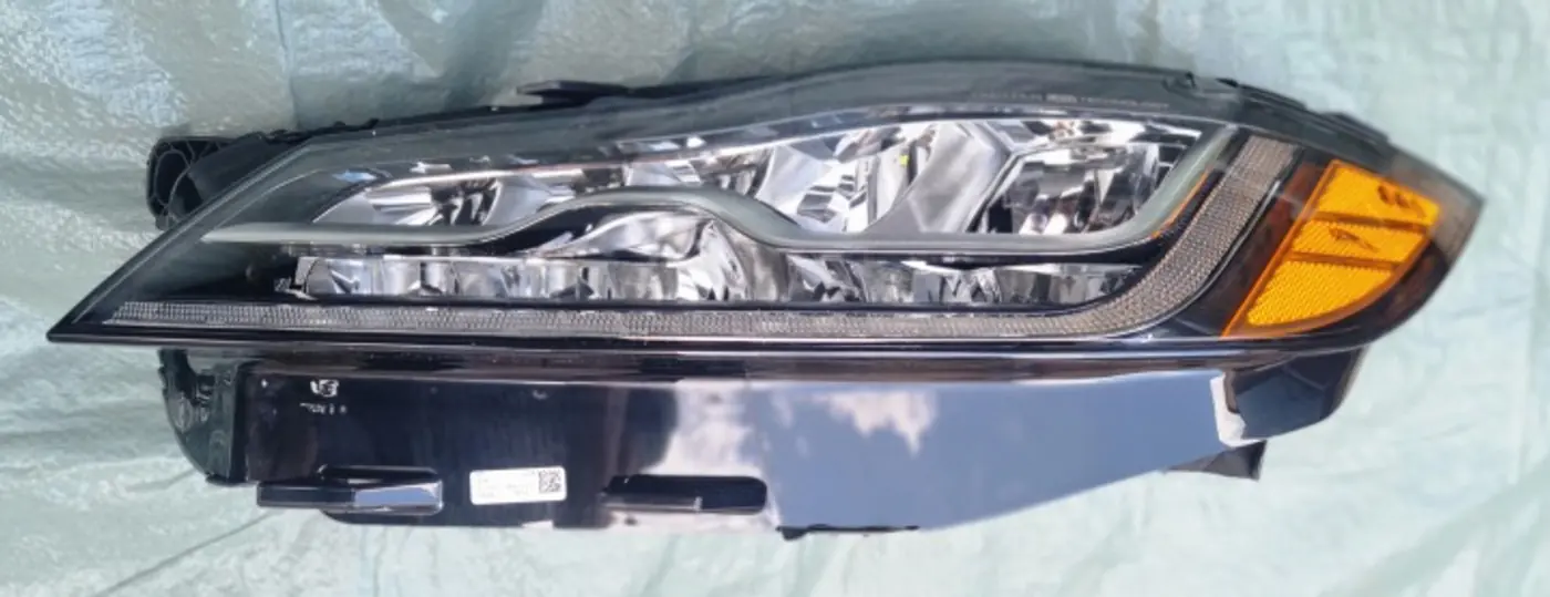 Фара левая к Jaguar F-Pace 2016
