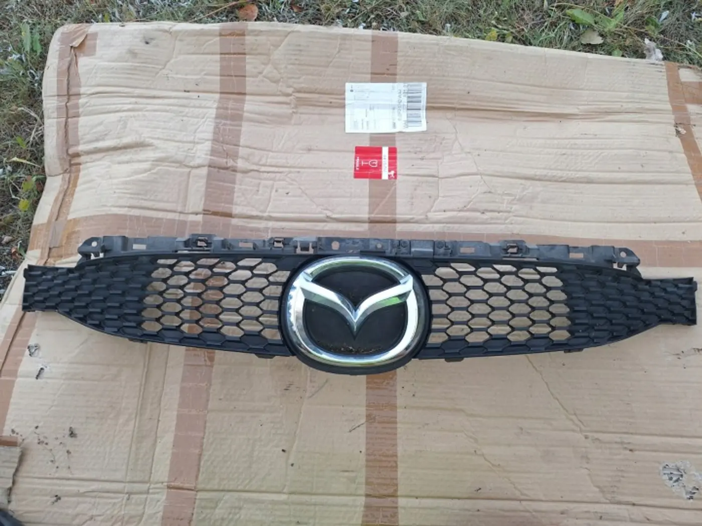 Решетка радиатора к Mazda MX-30 2020