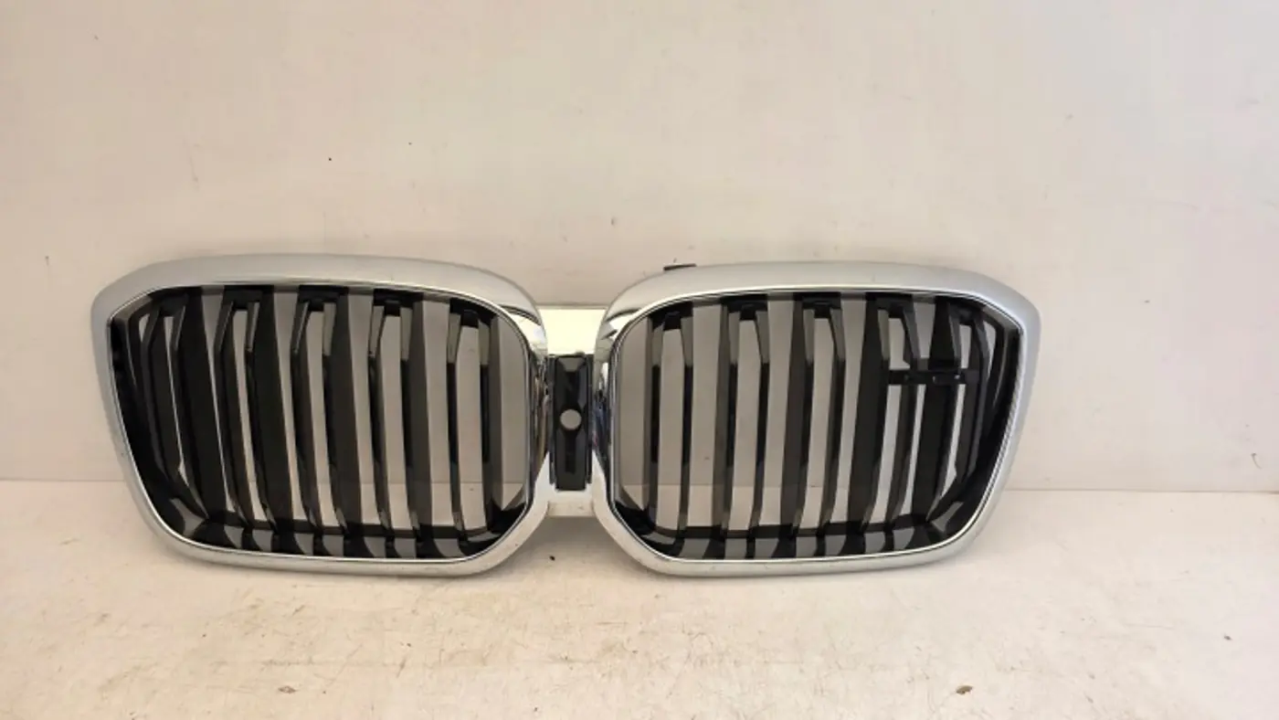 Решетка радиатора к BMW iX3 2021