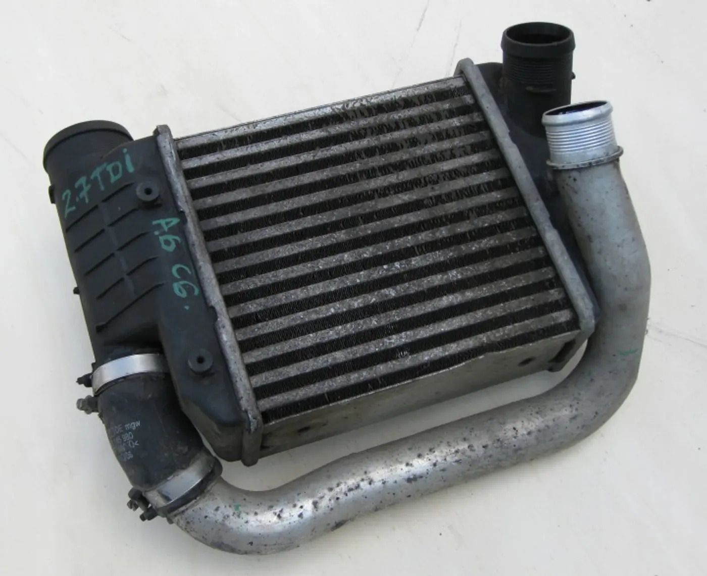 Интеркулер к Audi A6 2004