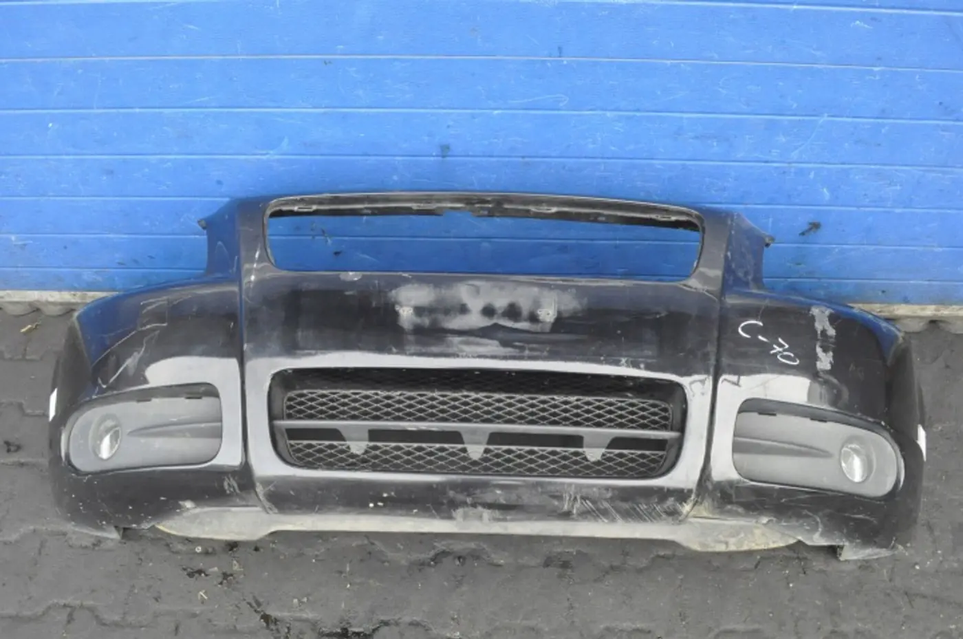 Бампер передний к Volvo C70 2005