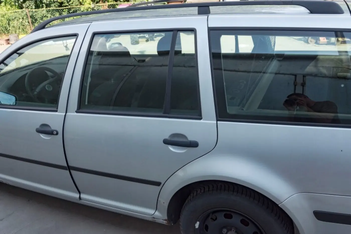 Дверь задняя левая к Volkswagen Golf R32 2002