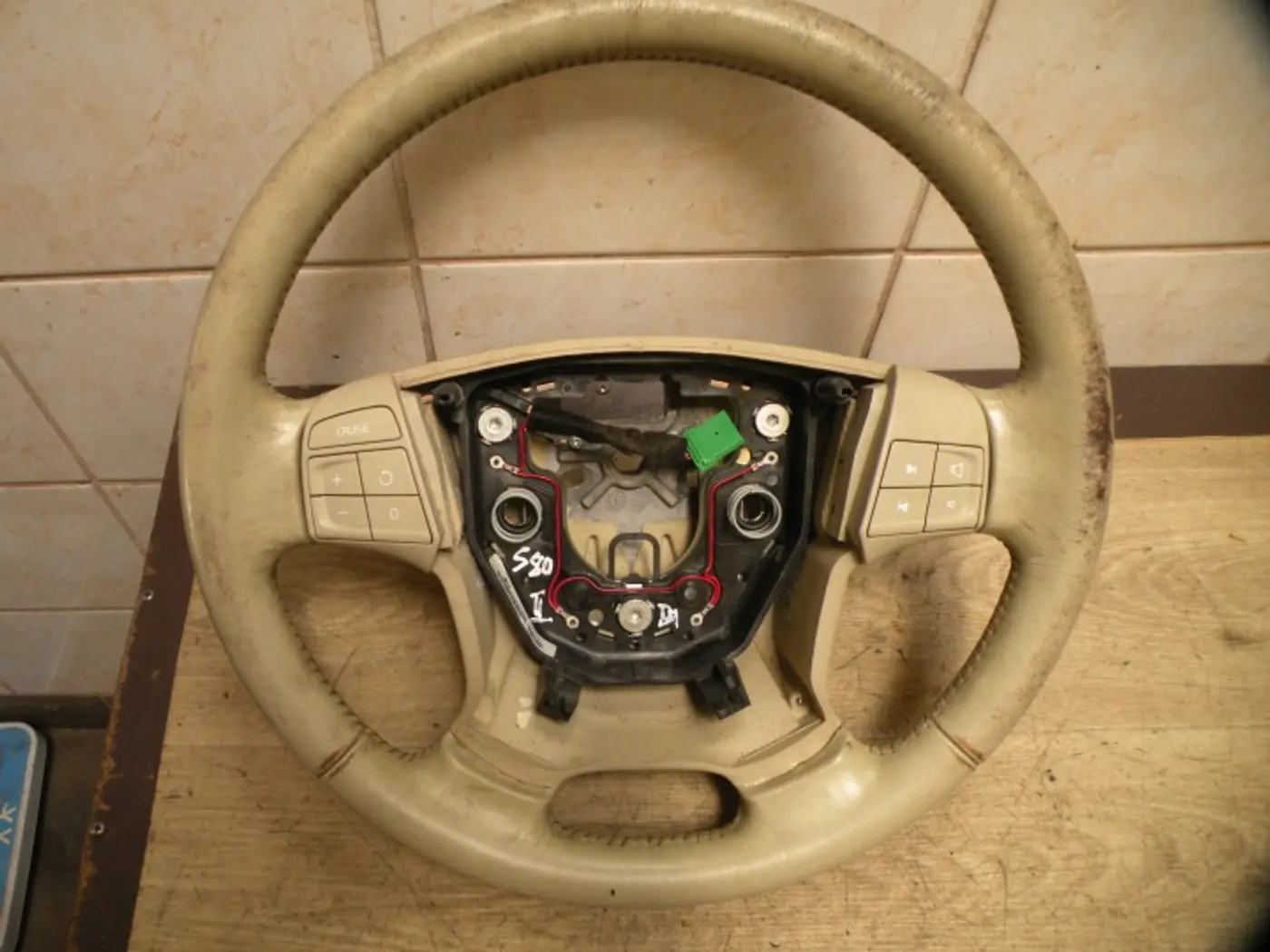 Руль к Volvo S80 2006