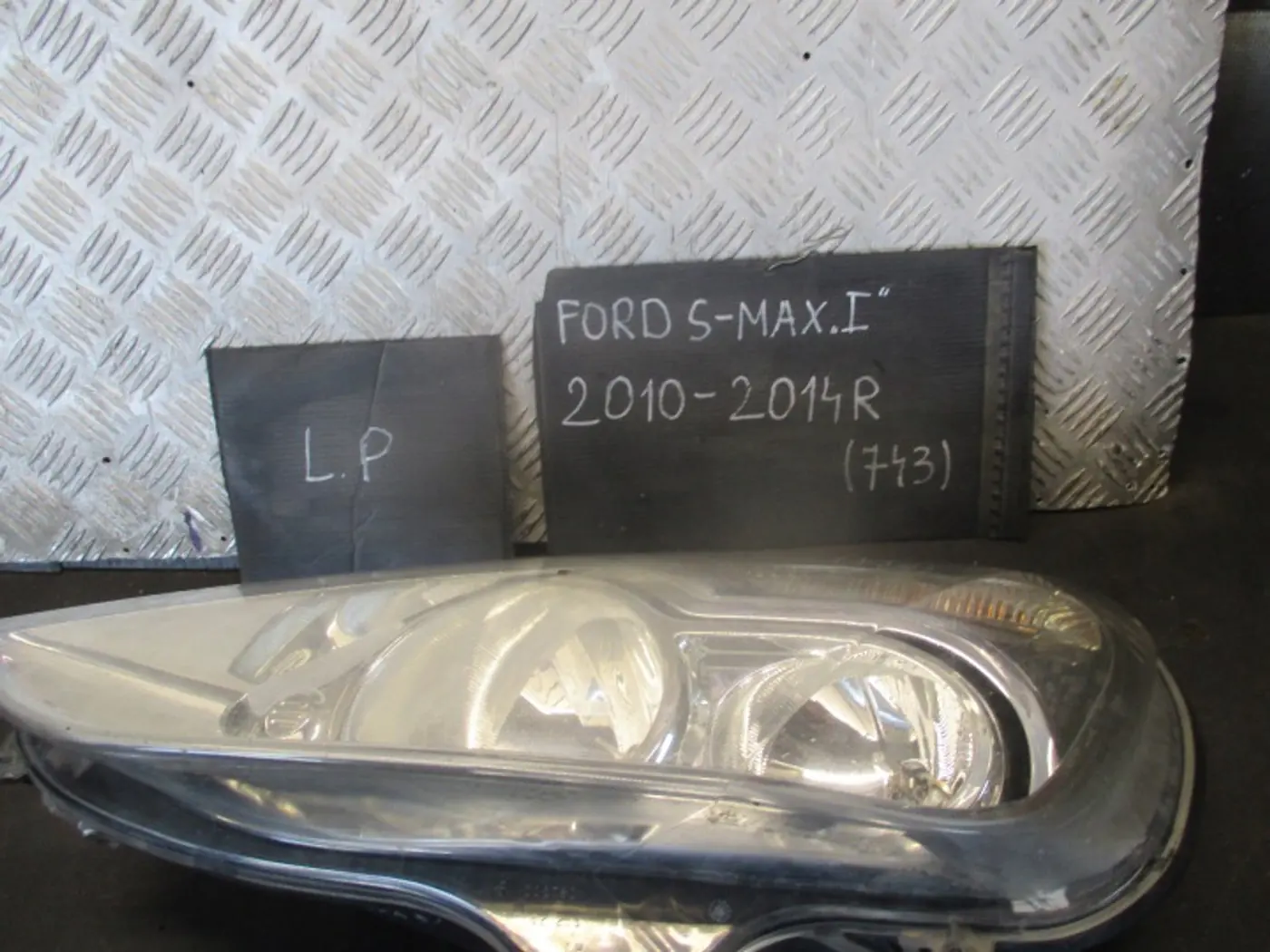 Фара левая к Ford S-MAX 2006
