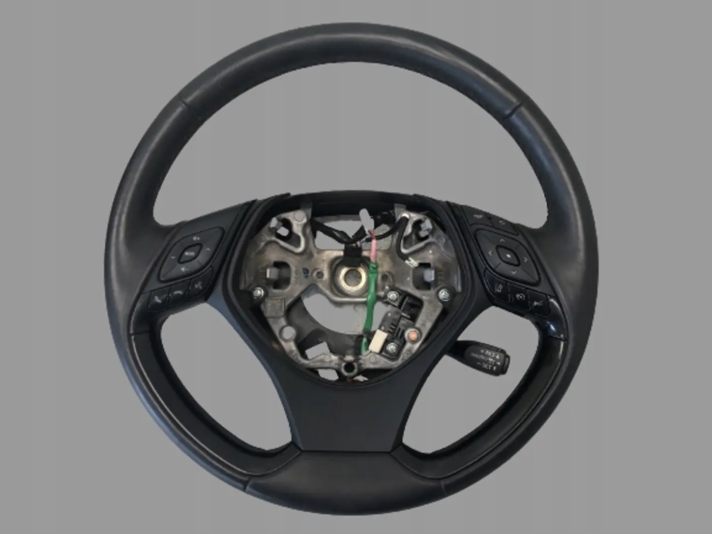 Руль к Toyota C-HR 2019