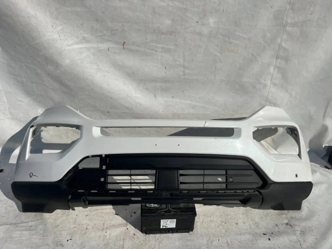 Бампер передний к Ford Explorer 2015