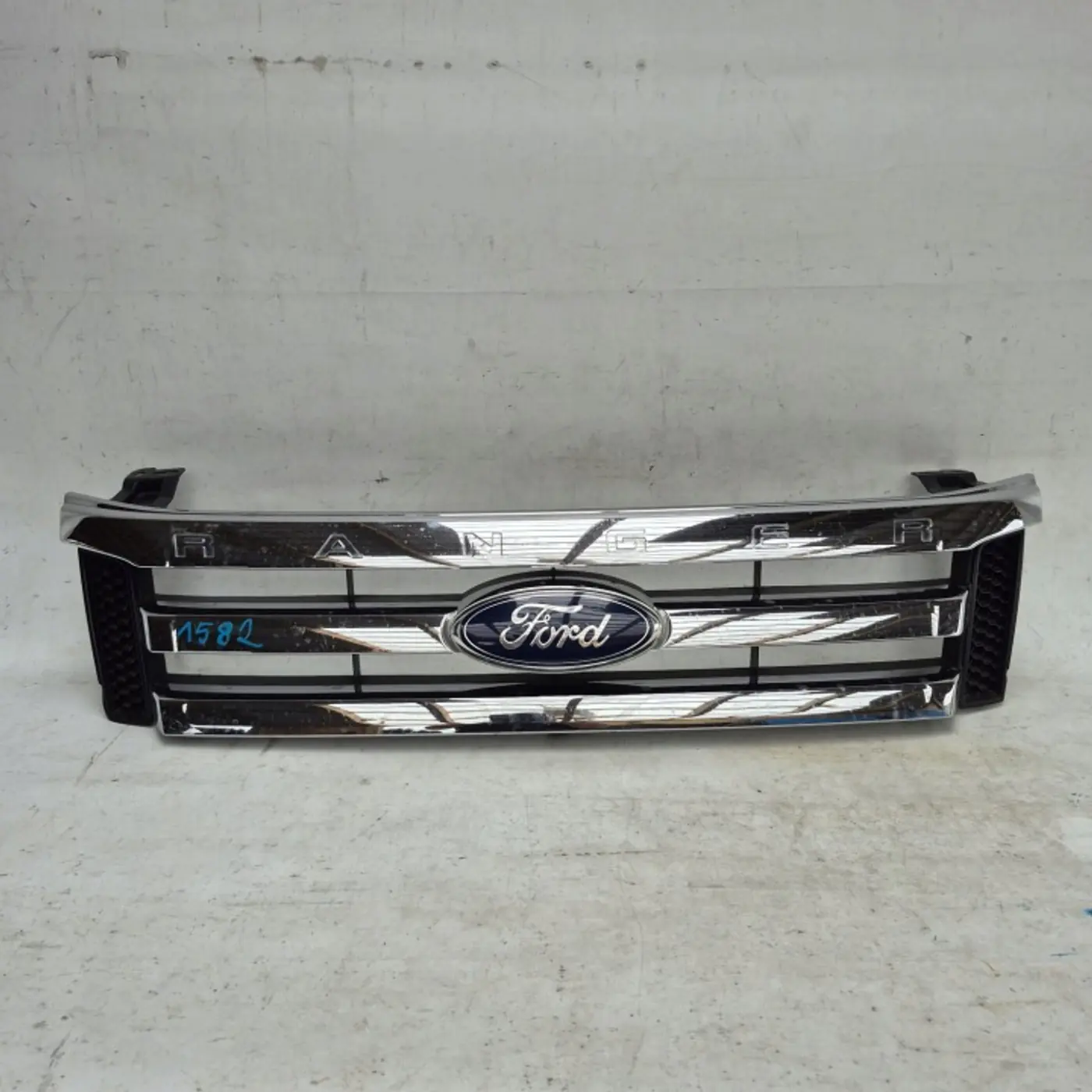 Решетка радиатора к Ford Ranger 2011