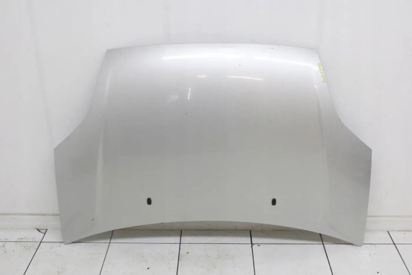 Капот к Ford Fiesta 2005