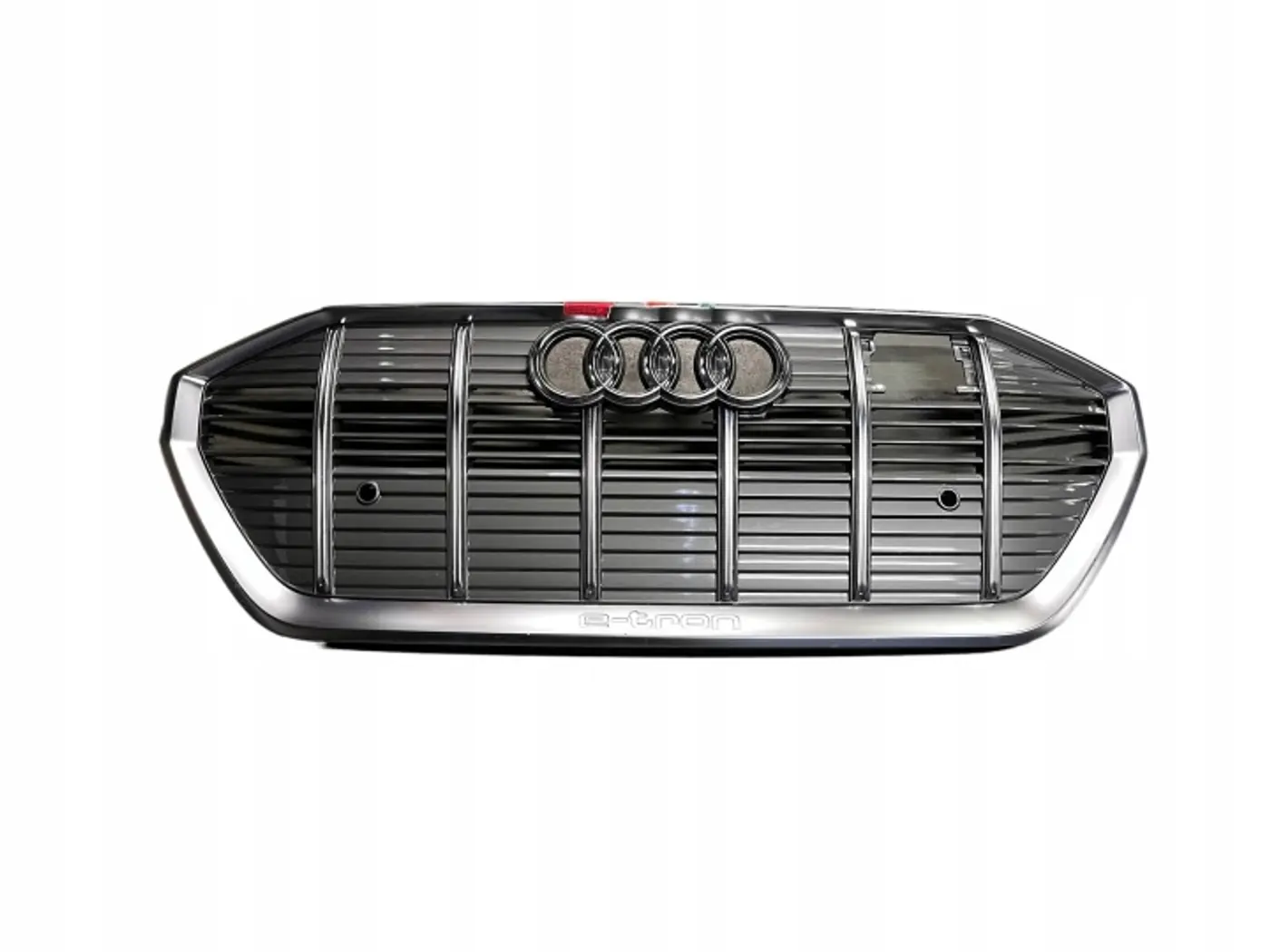 Решетка радиатора к Audi e-tron Sportback 2020