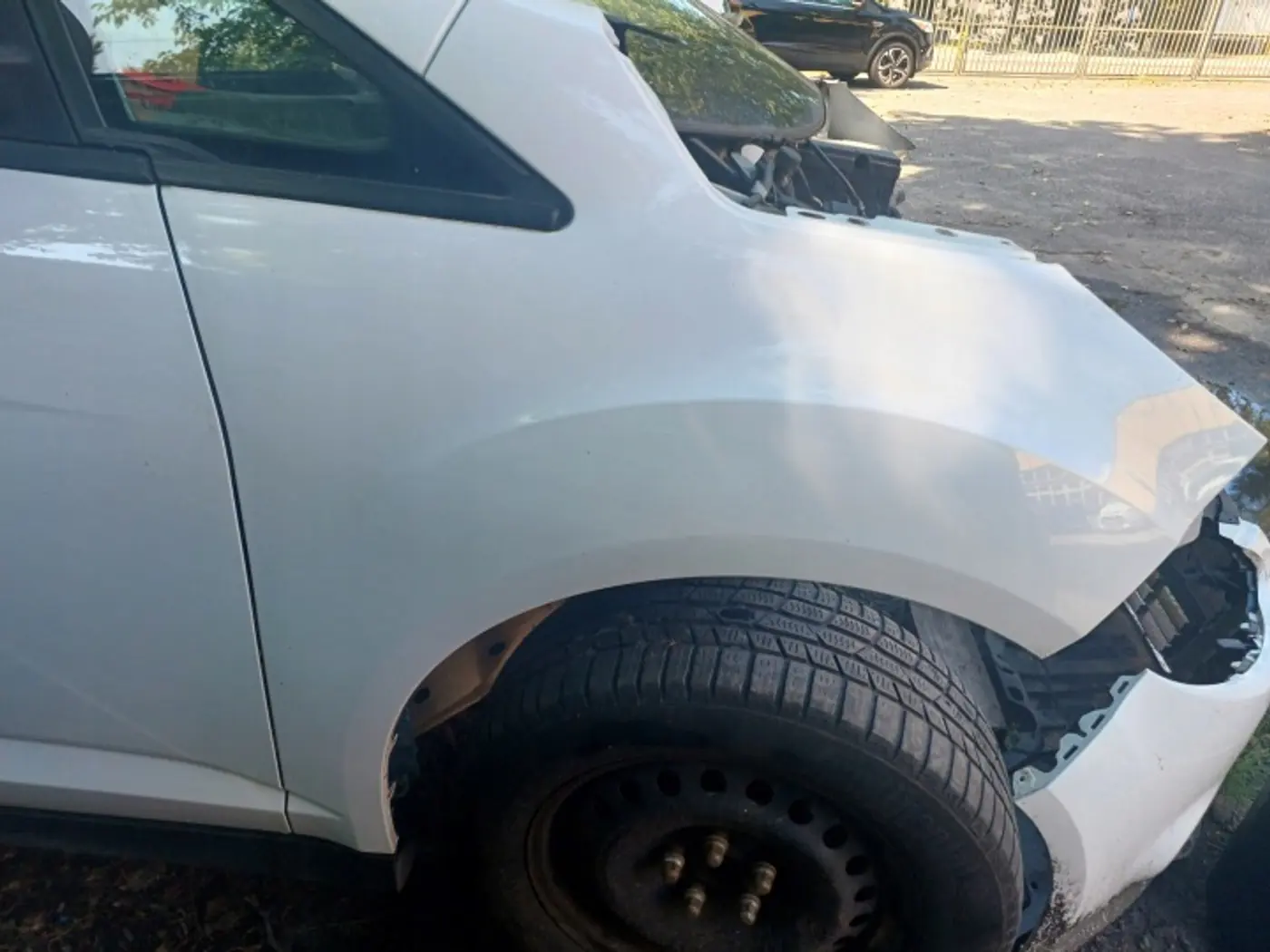 Крыло переднее левое к Ford C-MAX 2010