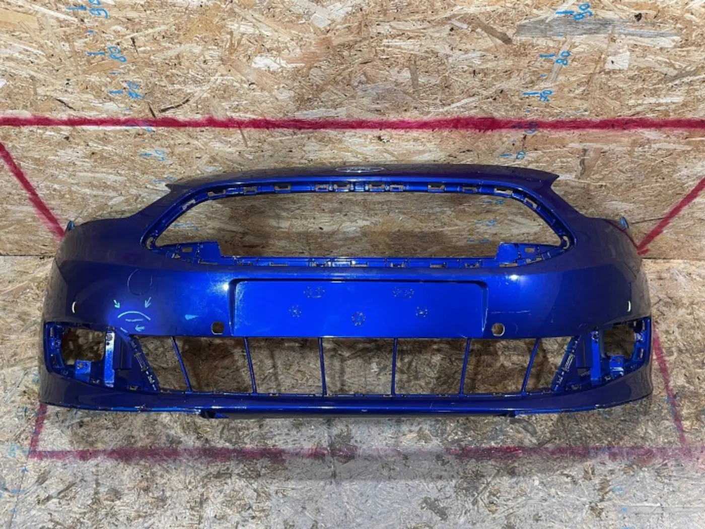 Бампер передний к Ford C-MAX 2015