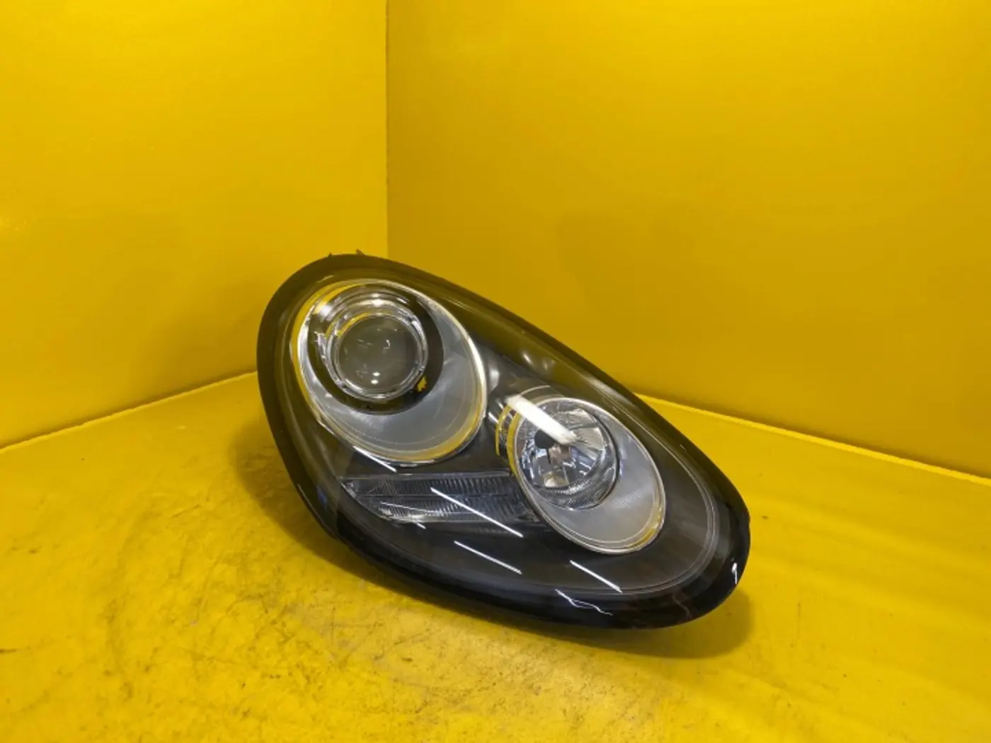 Фара левая к Porsche Boxster 2008