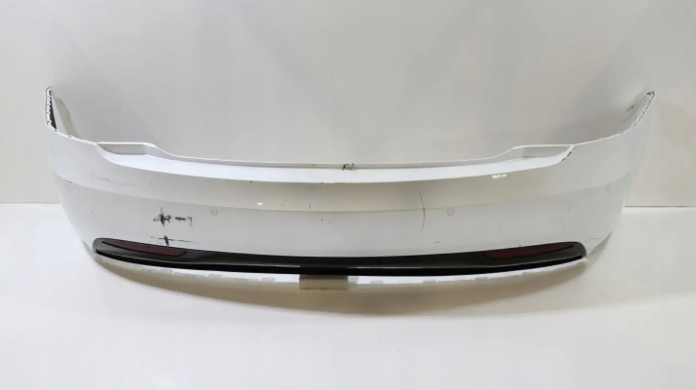 Бампер задний к Tesla Model X 2015