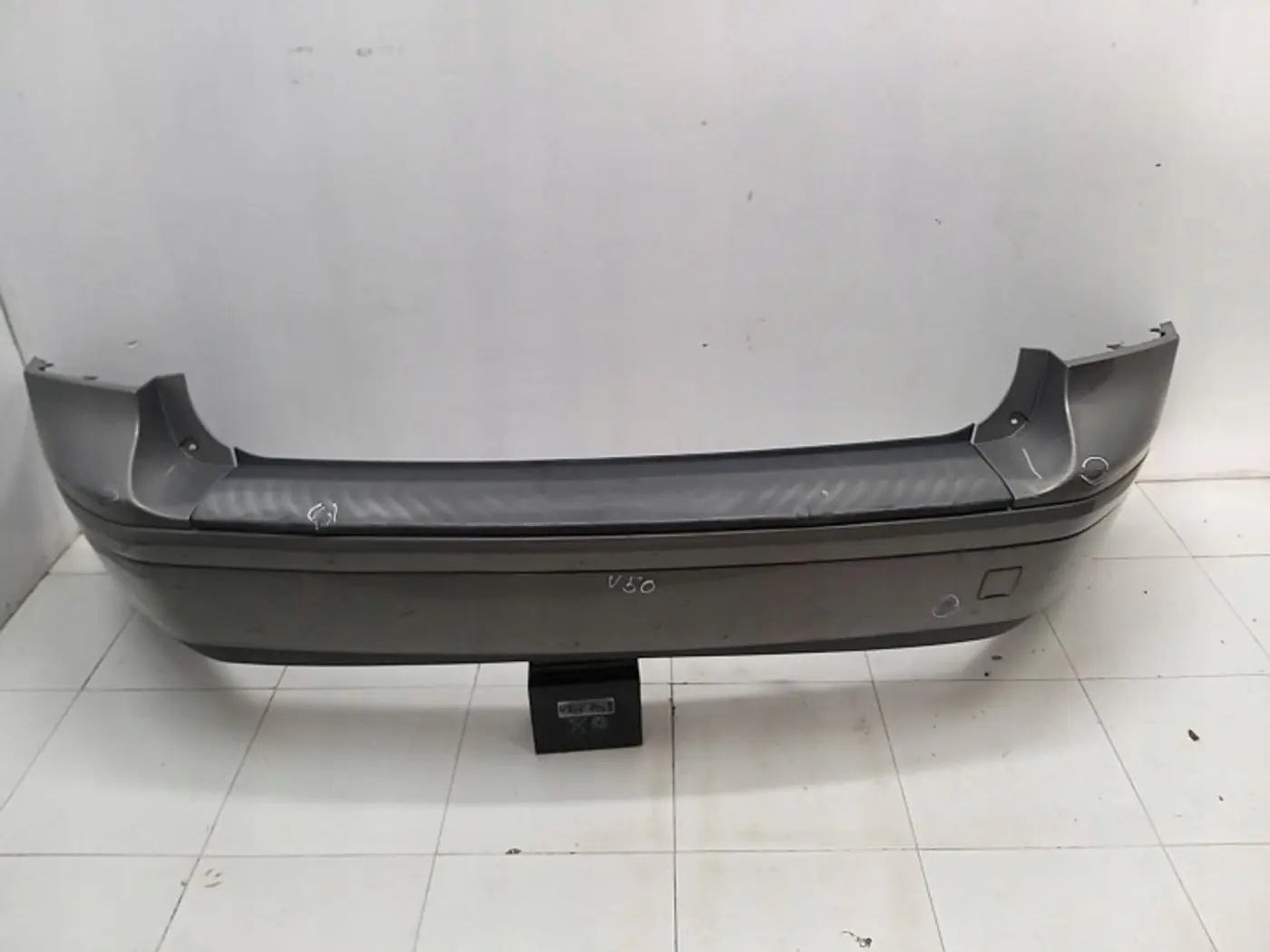 Бампер задний к Volvo V50 2003