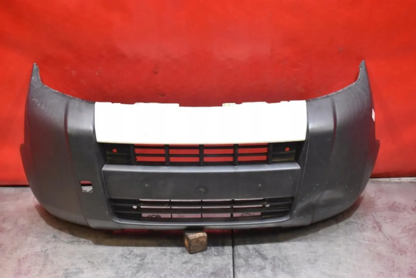 Бампер передний к Peugeot Bipper 2008