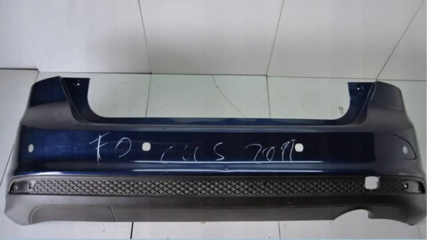 Бампер задний к Ford Focus 2011