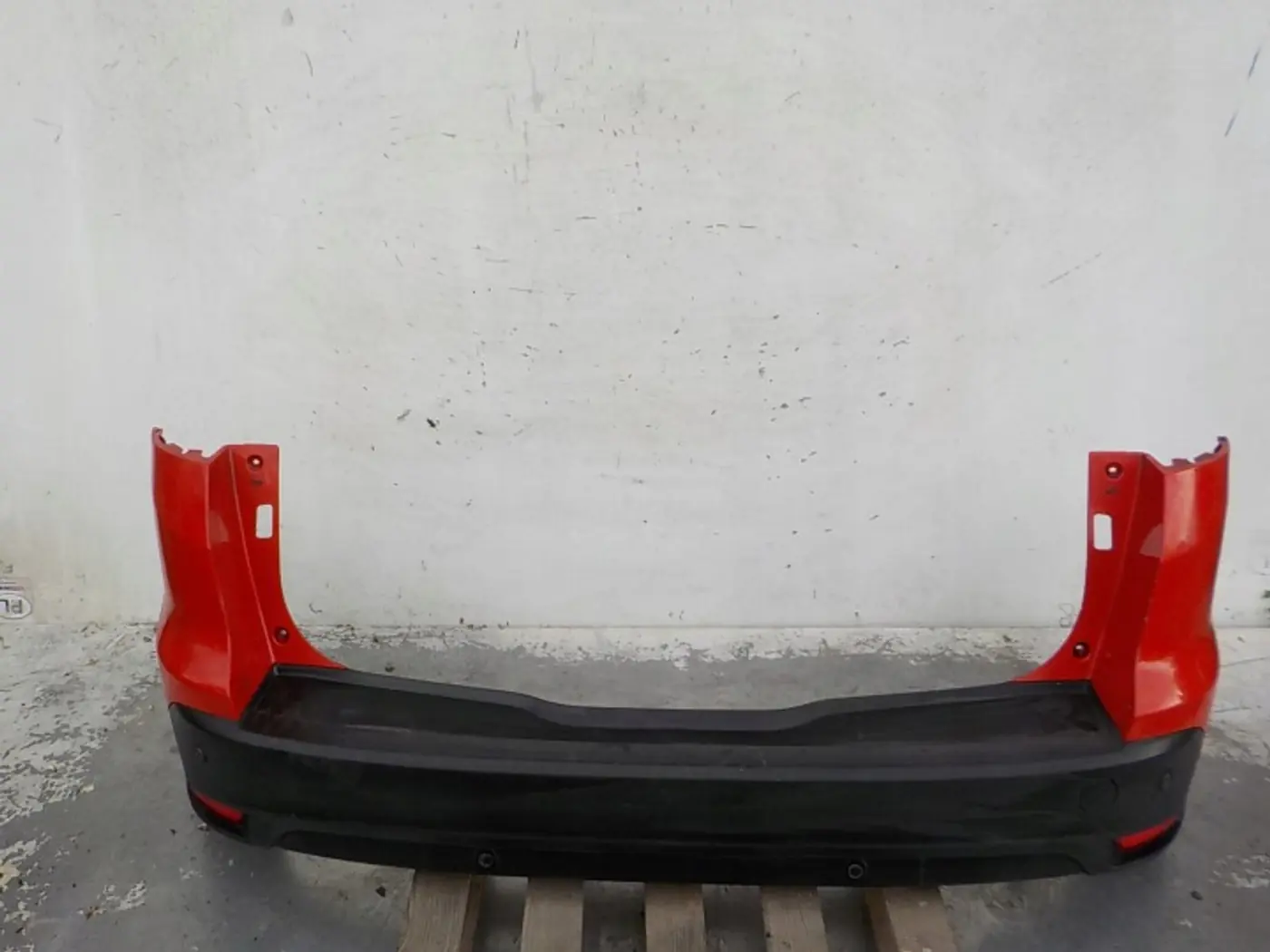 Бампер задний к Ford Focus 2011