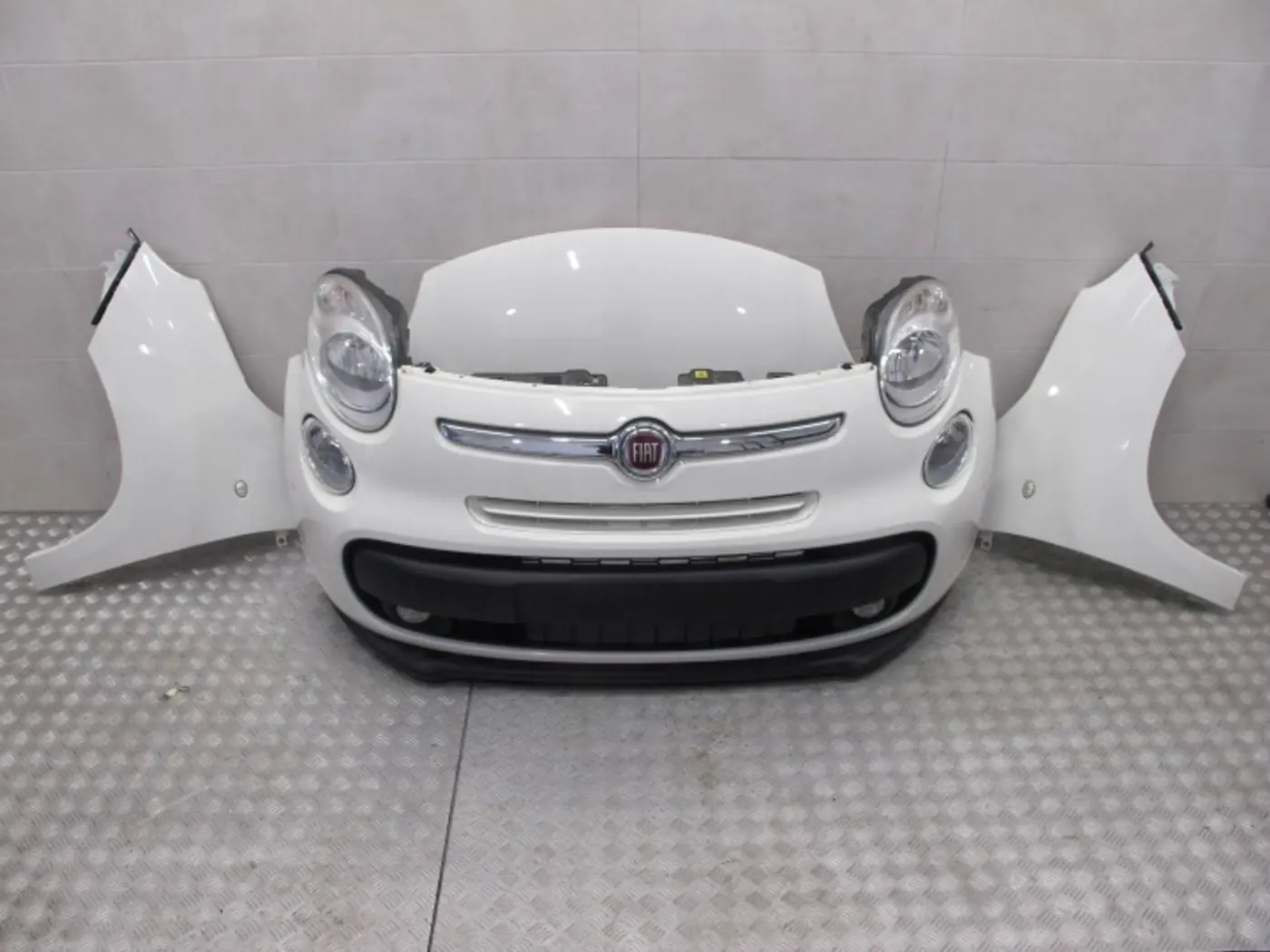 Капот к Fiat 500L 2012