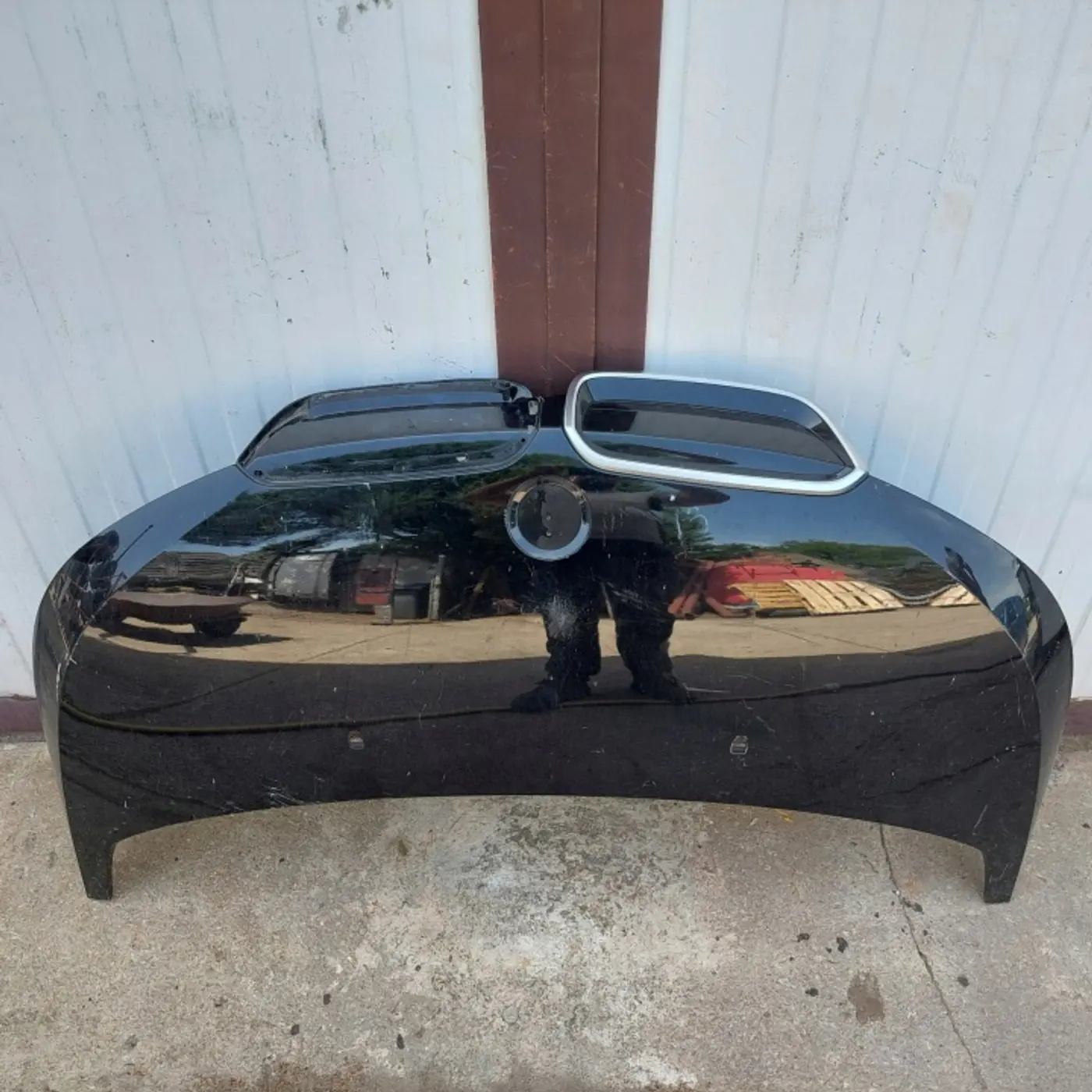 Капот к BMW i3 2013