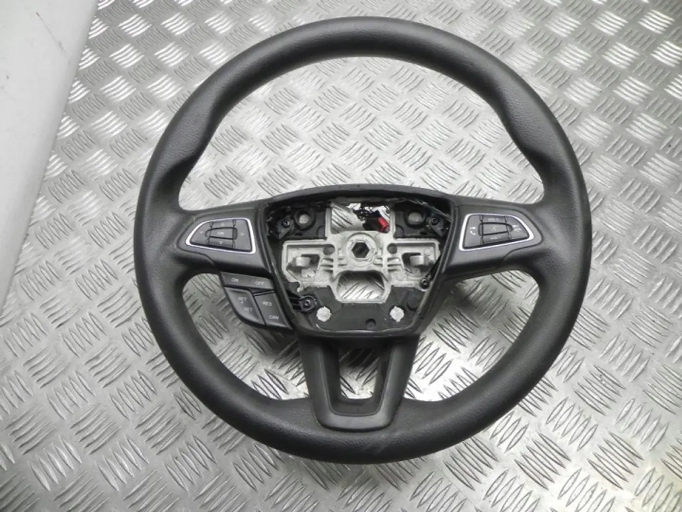 Руль к Ford Focus 2019