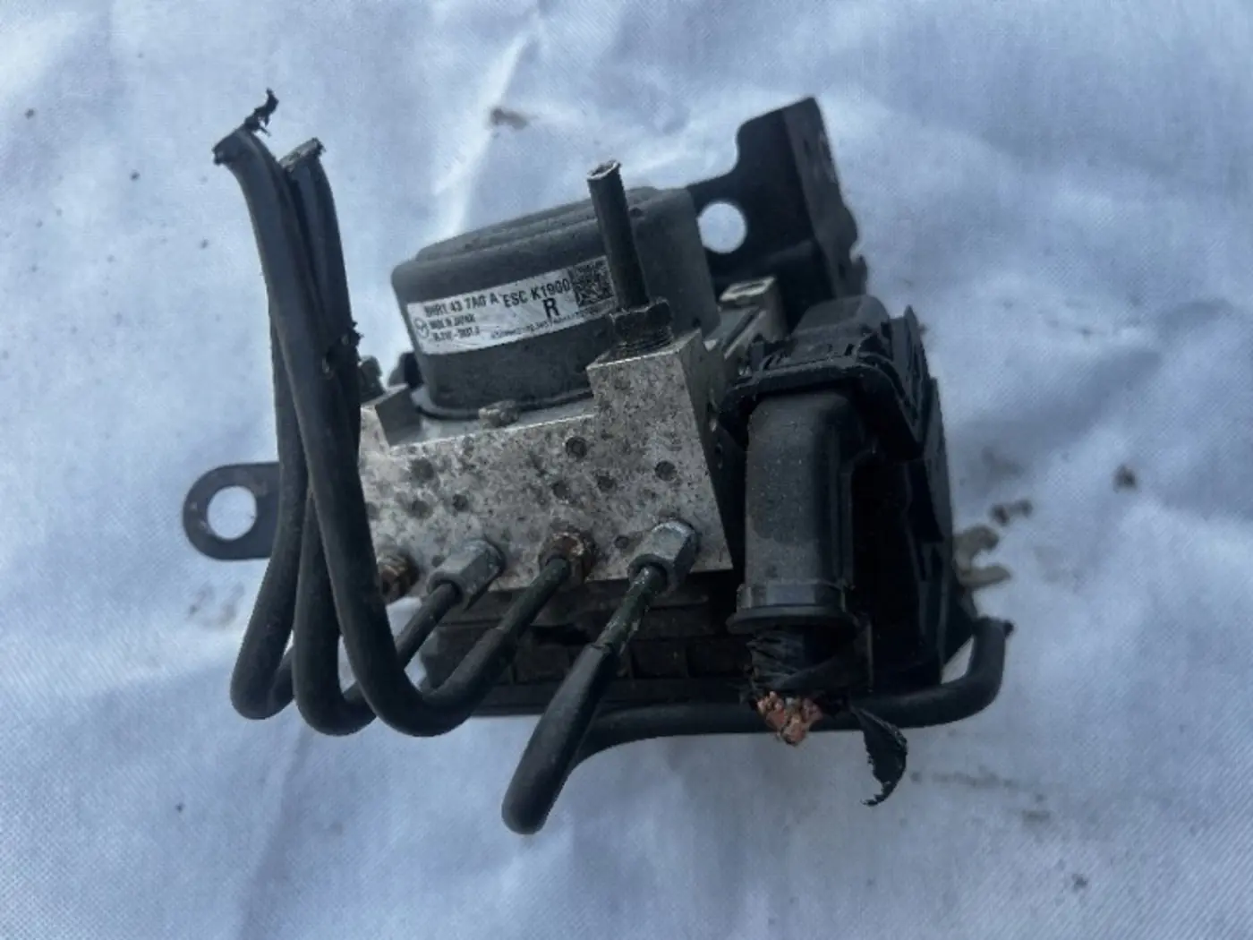 Блок ABS к Mazda 3 2013