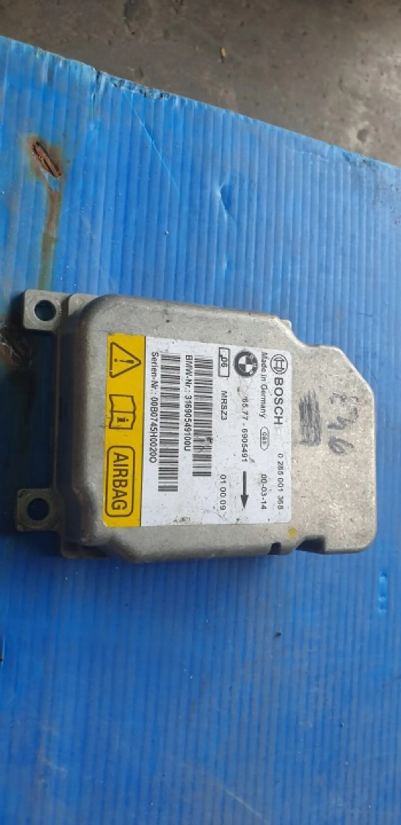 Блок AirBag к BMW M3 2000