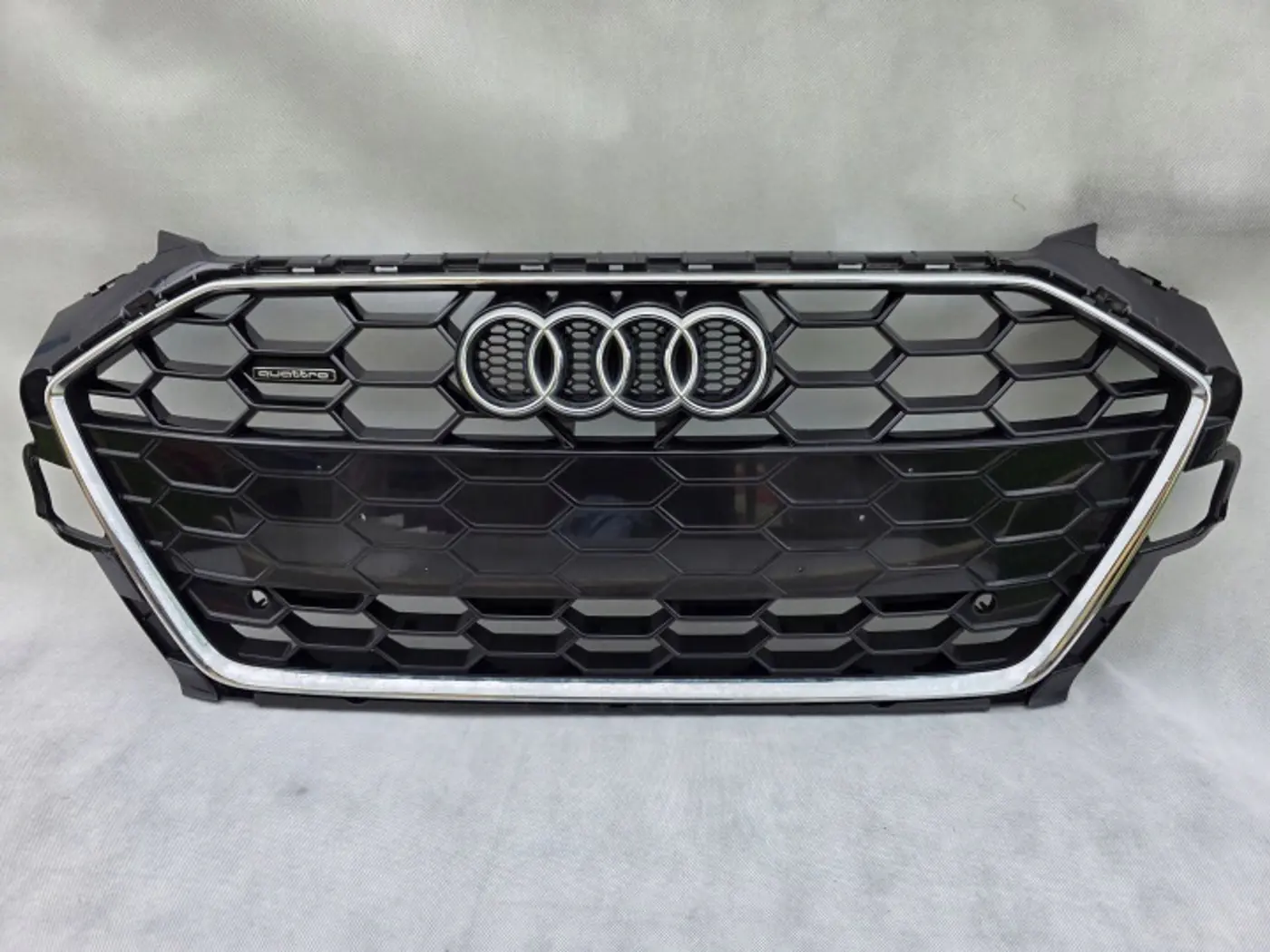 Решетка радиатора к Audi S4 2016