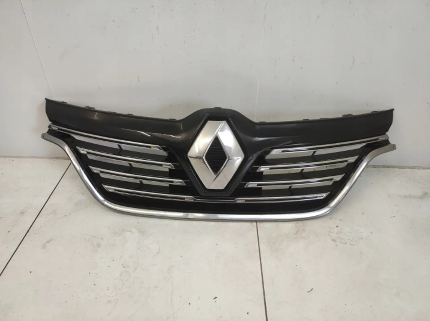 Решетка радиатора к Renault Talisman 2015