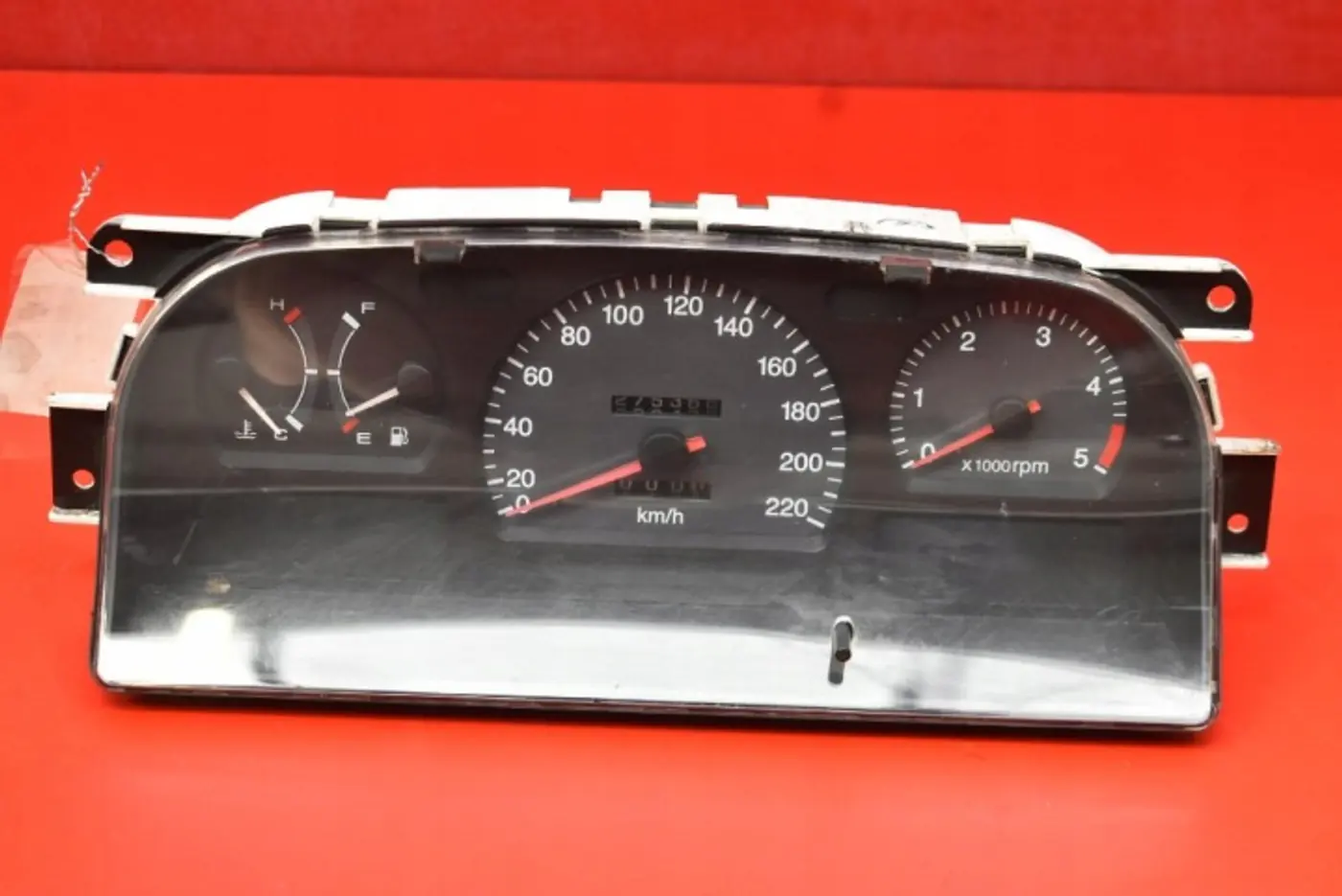 Щиток приборов (приборная панель) к Daewoo Musso 1999
