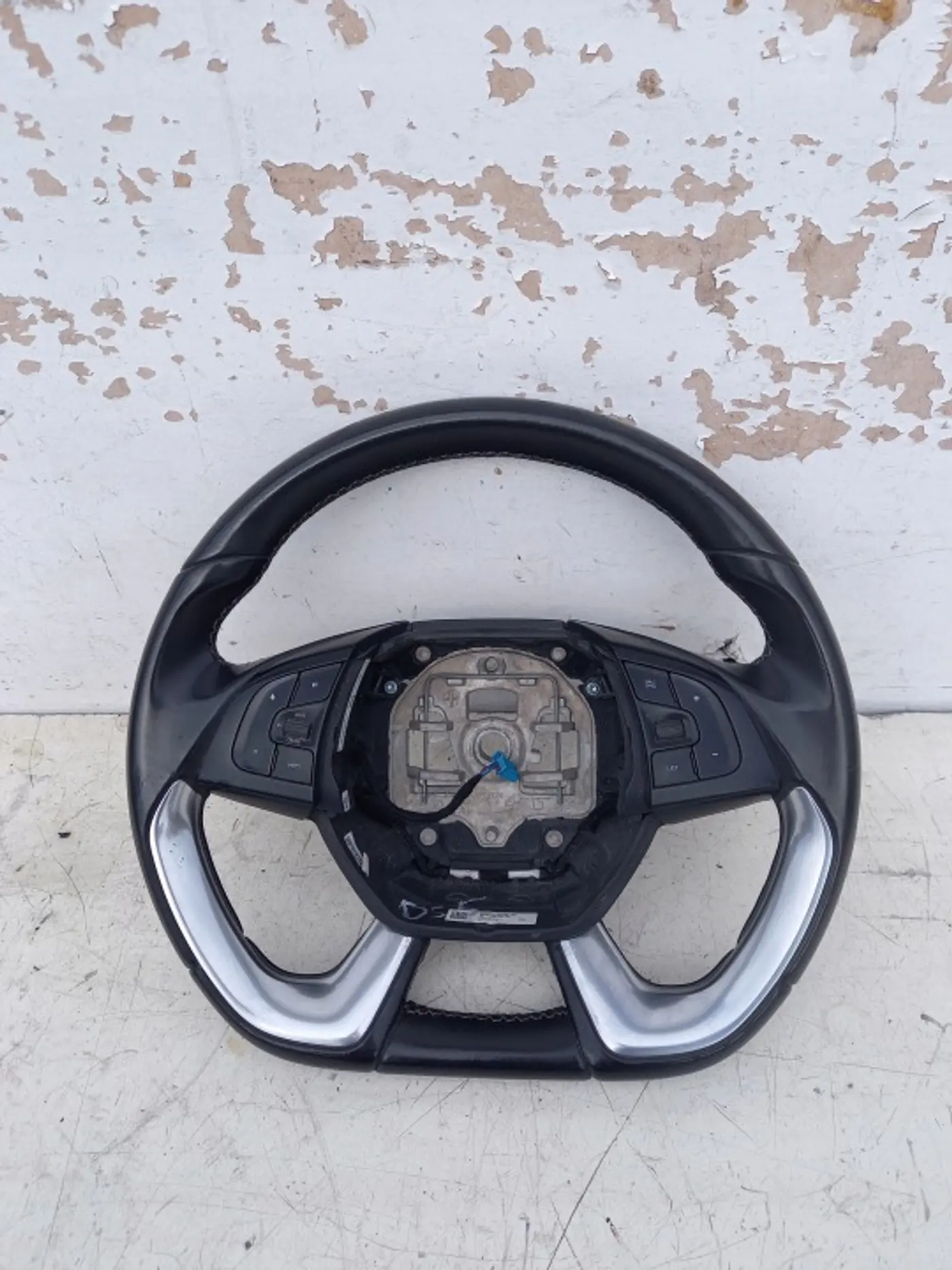 Руль к DS 5 2015