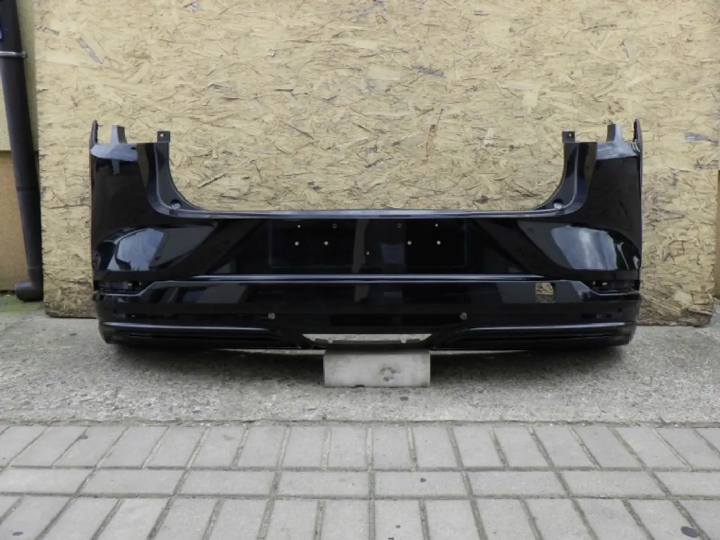 Бампер задний к Ford Mustang Mach-E 2020
