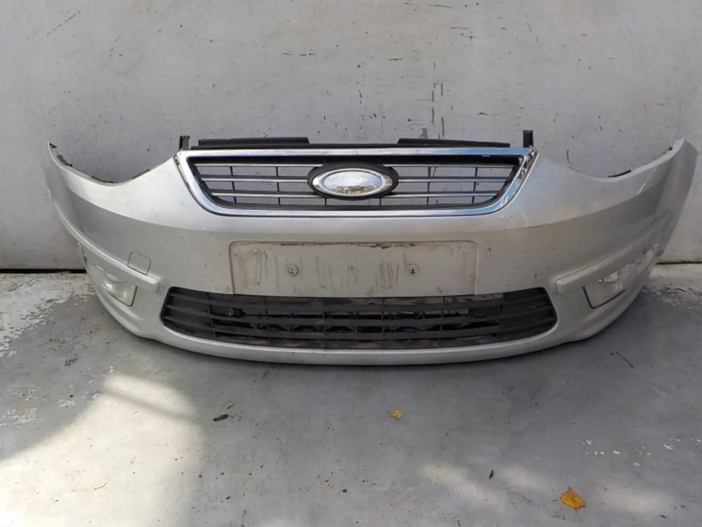 Бампер передний к Ford Galaxy 2010