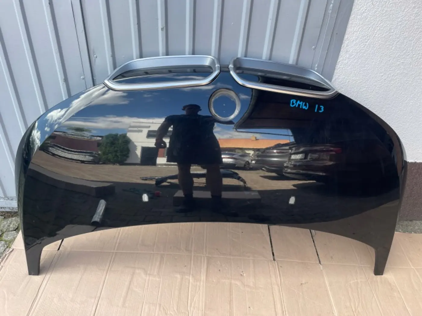 Капот к BMW i3 2013