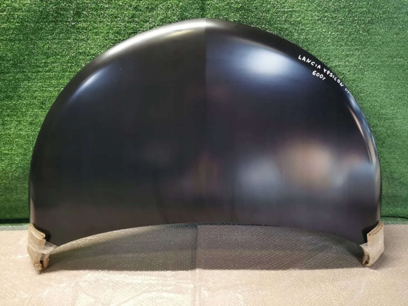 Капот к Lancia Ypsilon 2011